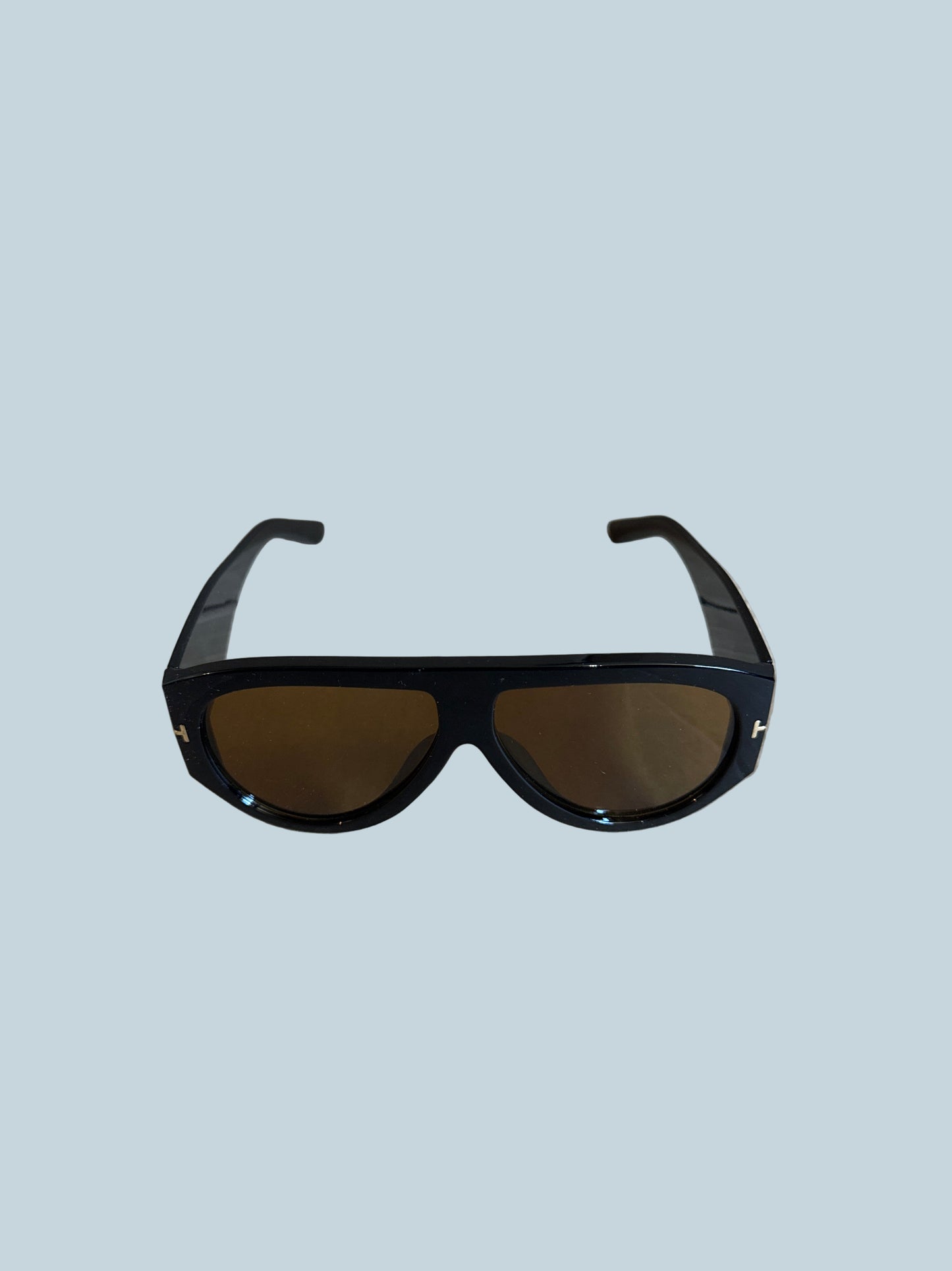 Sunglass. Like New.
