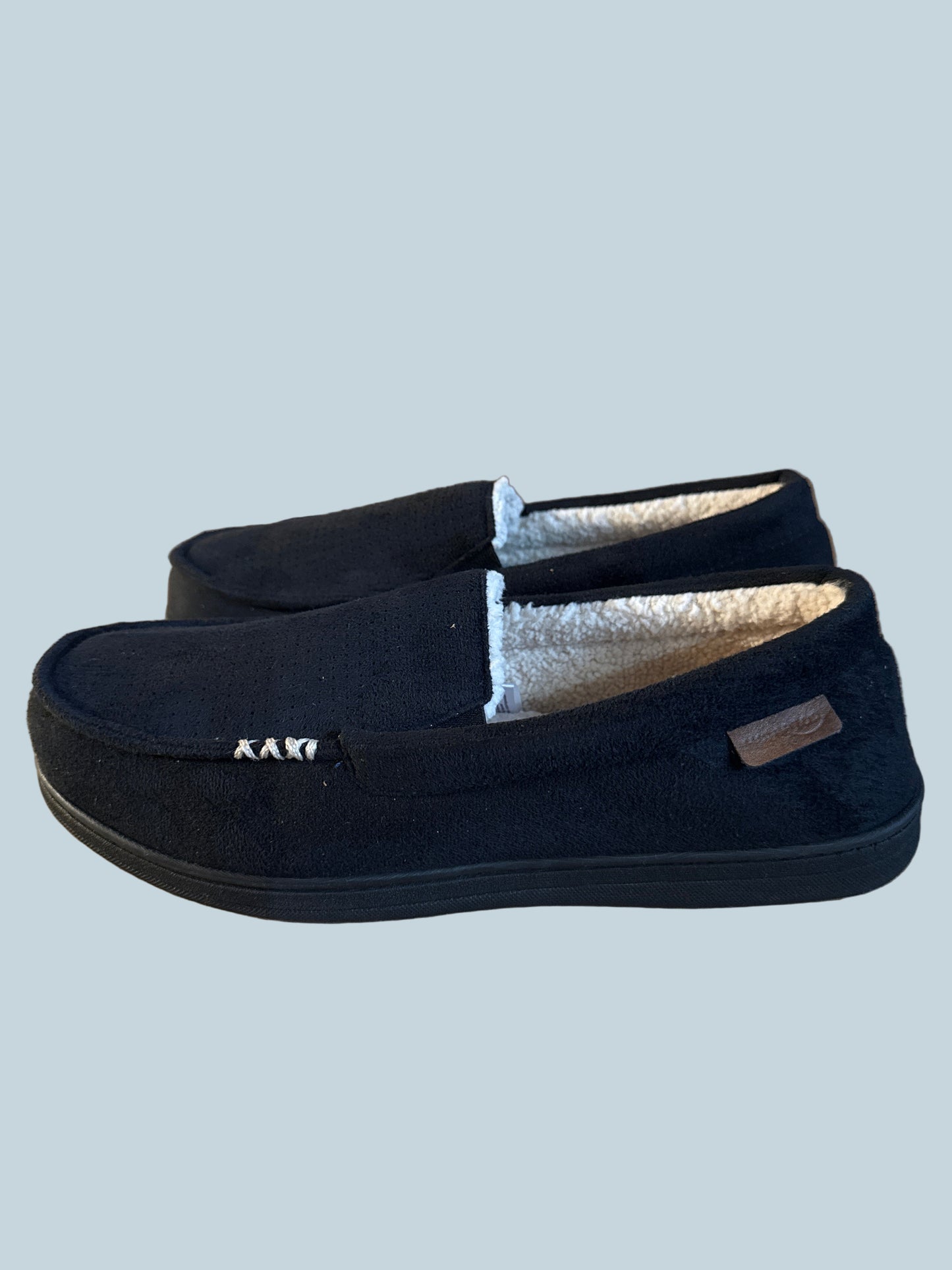 HomeTop Men Women Slip-on Slippers Shoe. Like New. Size 11