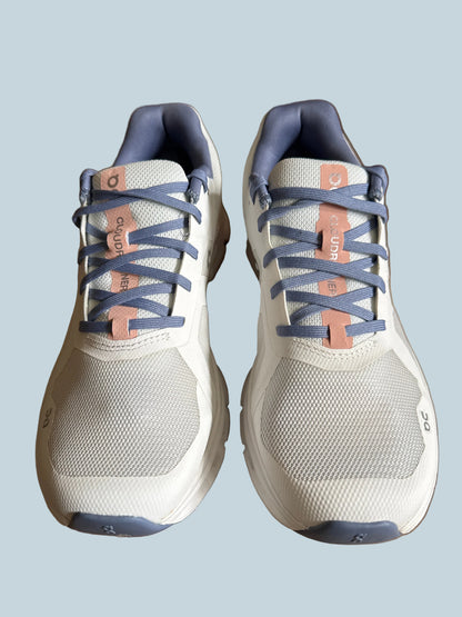 QC. Men Women Walking/ Running Shoe. Size 40