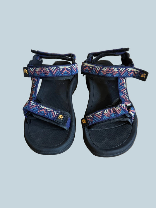 Carmel Crown Men Women Hiking Shoe Sandals. Like New. Men Size 6