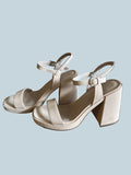 Dream Pairs Heeled Shoe Sandals. Second hand. Size 8.5