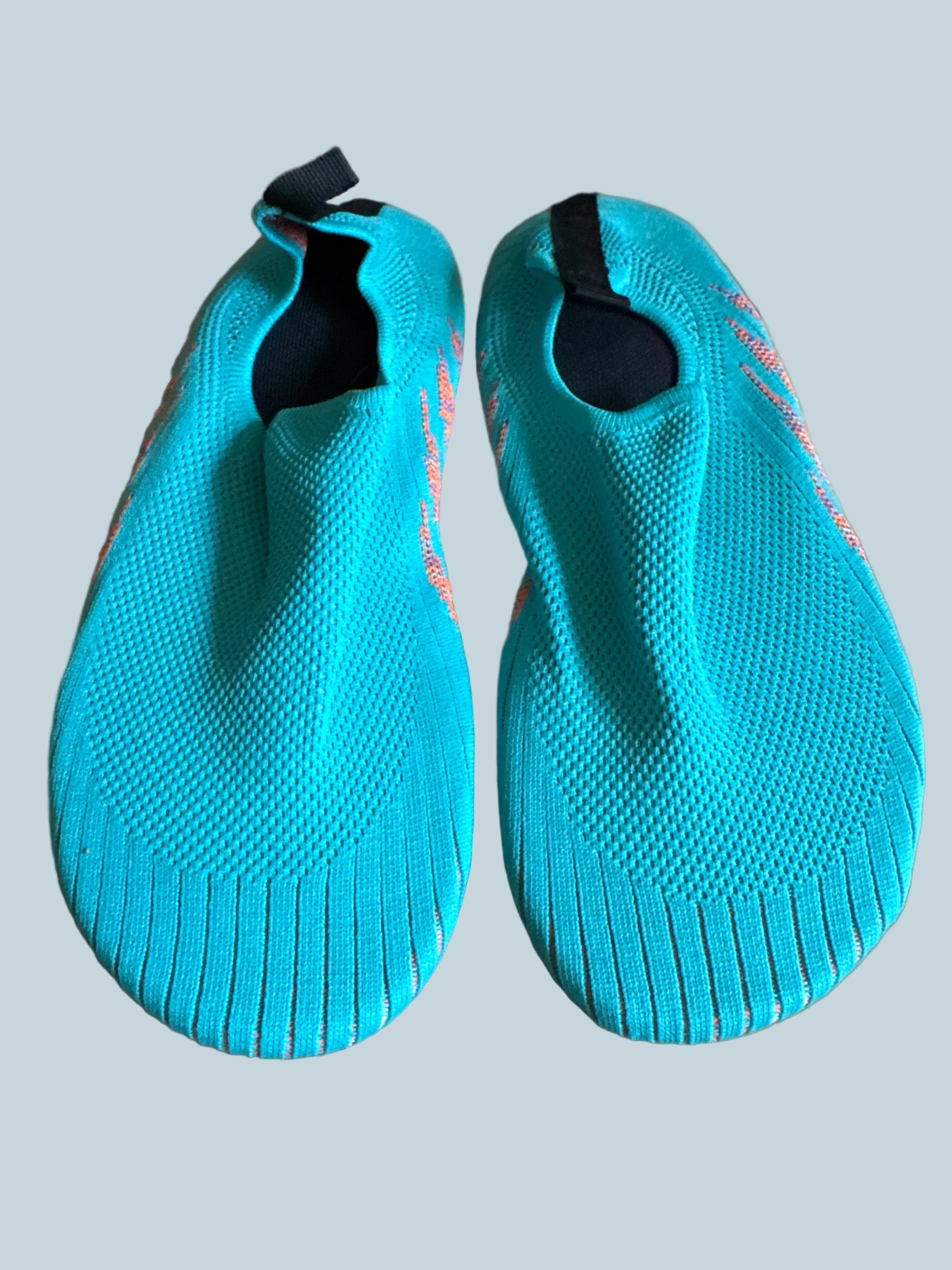 Anluke Men Water Shoe. Like New. Size 40-41