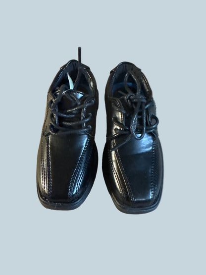 French Toast Kids Boys Dress Shoe. Like New. Toddler Size 7