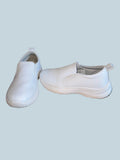 Women Slipon Walking Shoe. Second hand. Size 7.5