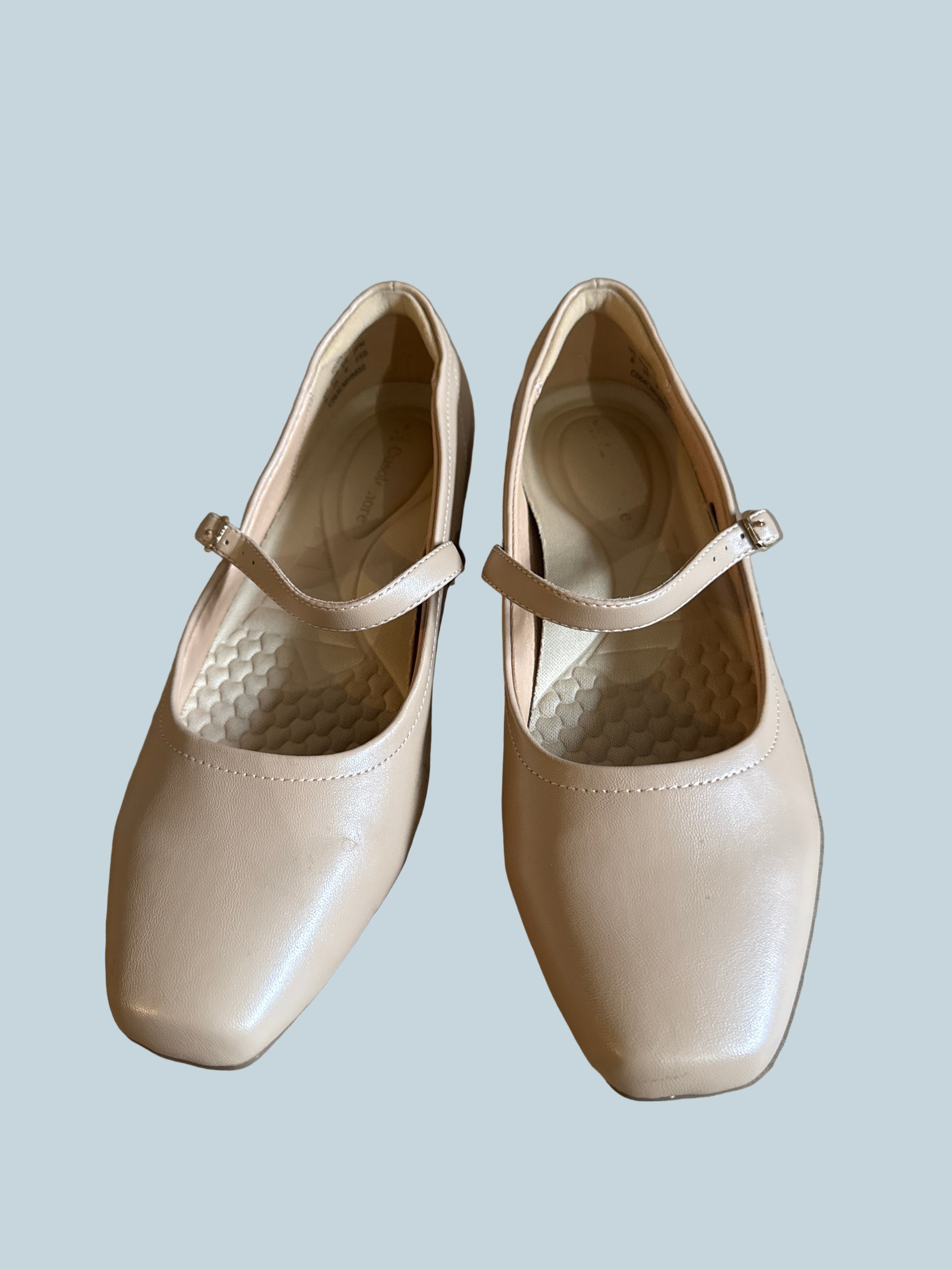 Cusolemore Women Ballet Shoe Flat. Secondhand. Size 8