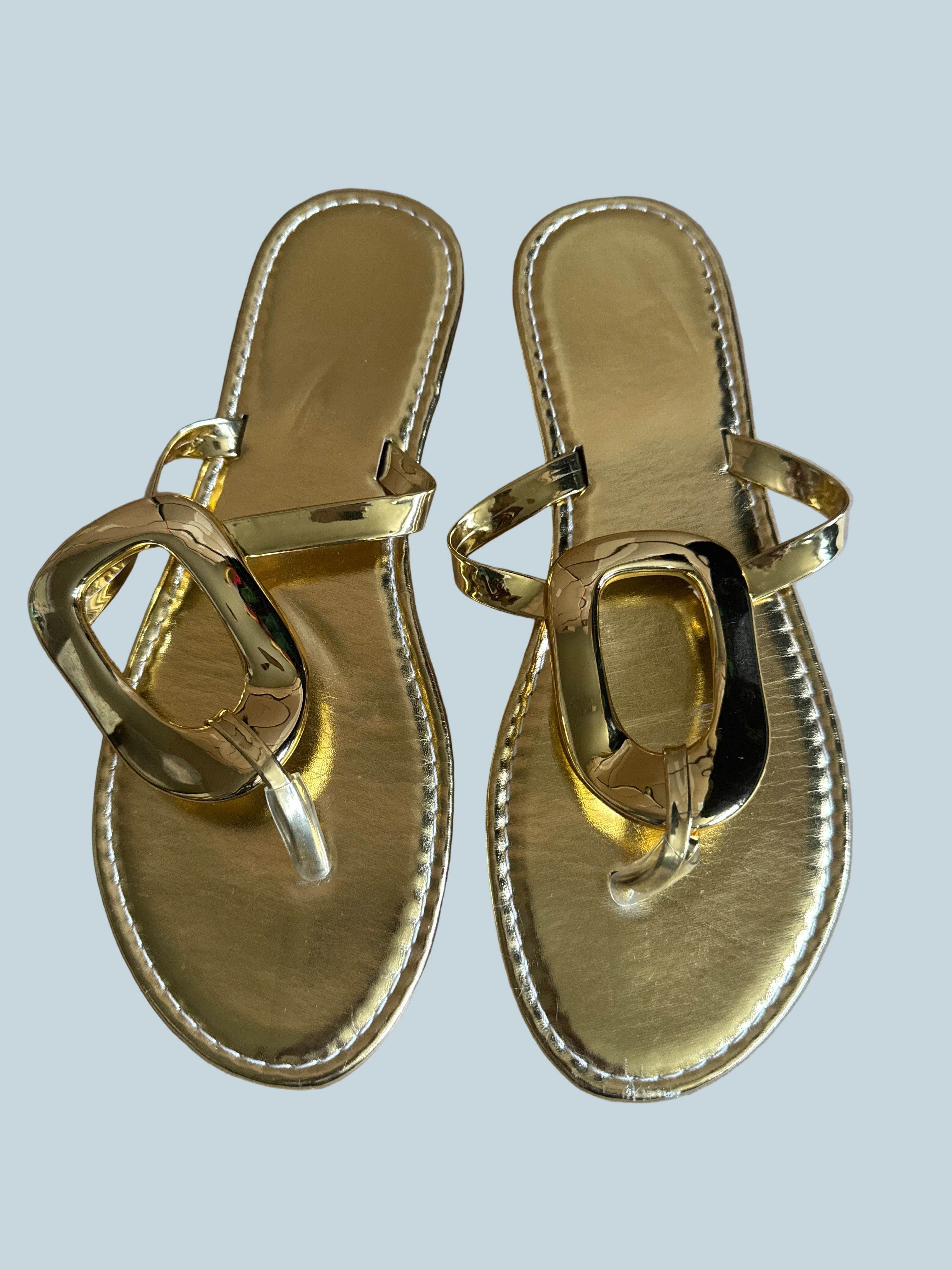 Women Slide Shoe Sandals Flat. Like New. Size 40