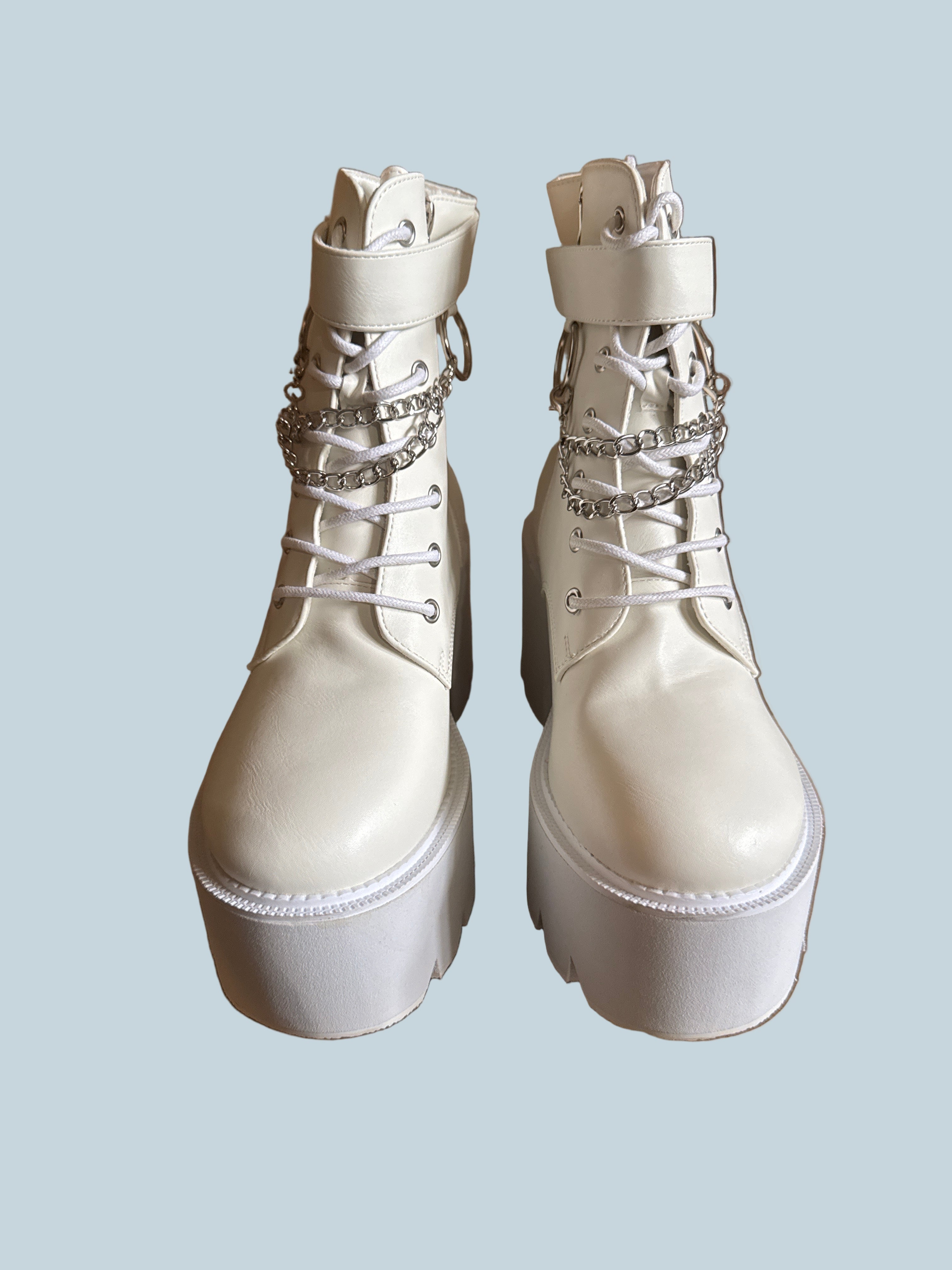 Women Platform Ankle Boots. Like New. Size 8.5