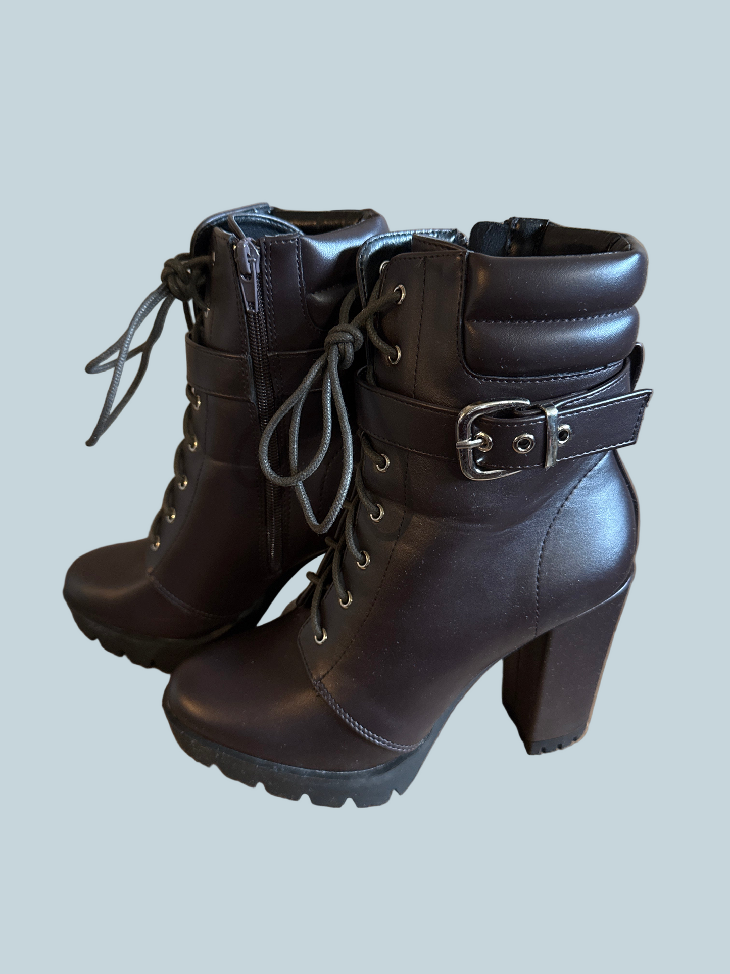 Allegra K Women Ankle Boot. Second hand. Size 7