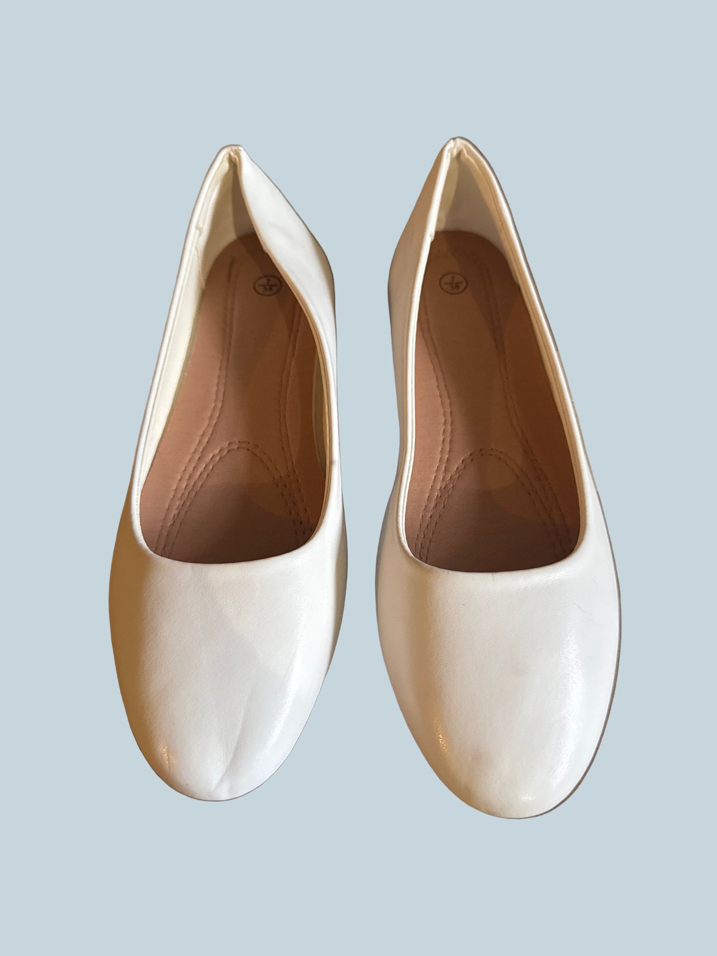 Women Ballet Flat. Secondhand. Size 7