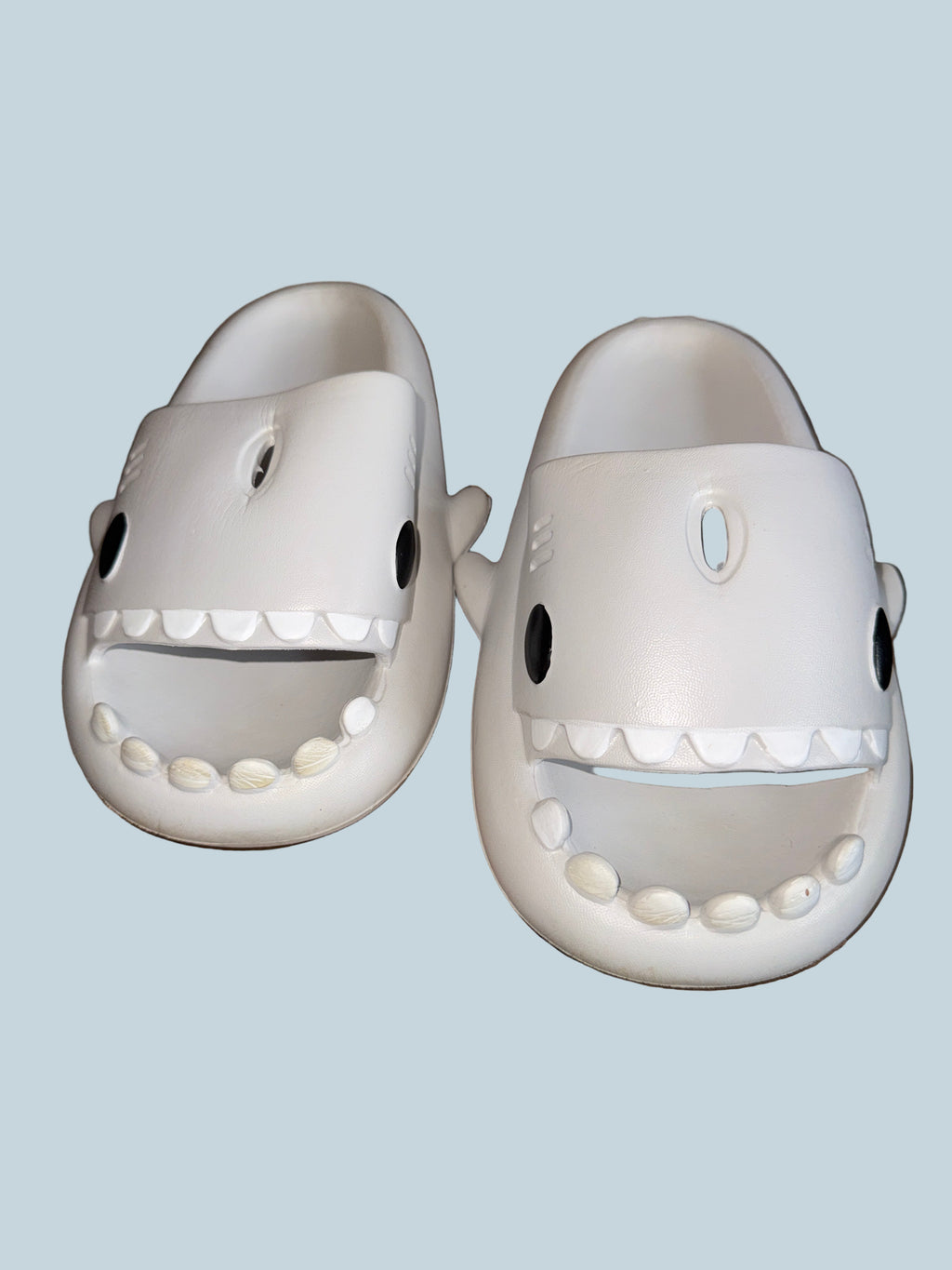 Second hand. Size 36-37