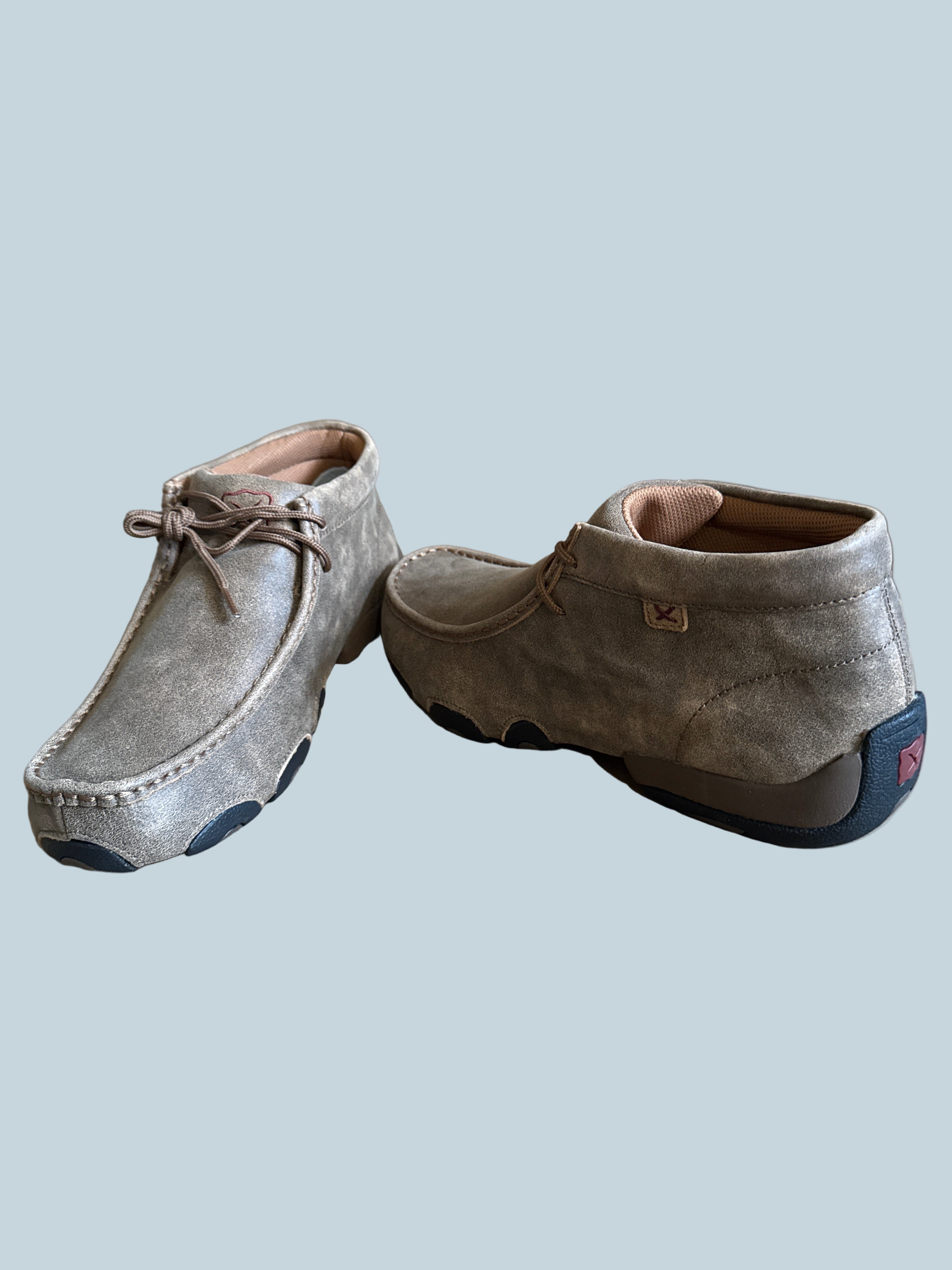 Twisted X. Men Original Lace up Chukka. Like New. Size 10