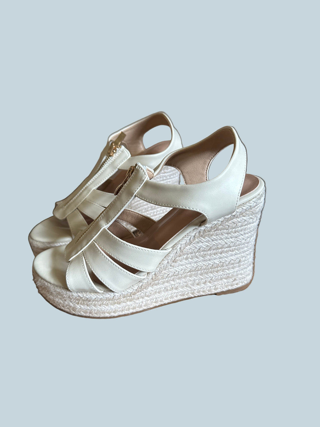 Zodyboer Women Espadrille Wedge Shoe Sandals. Like New. Size 37