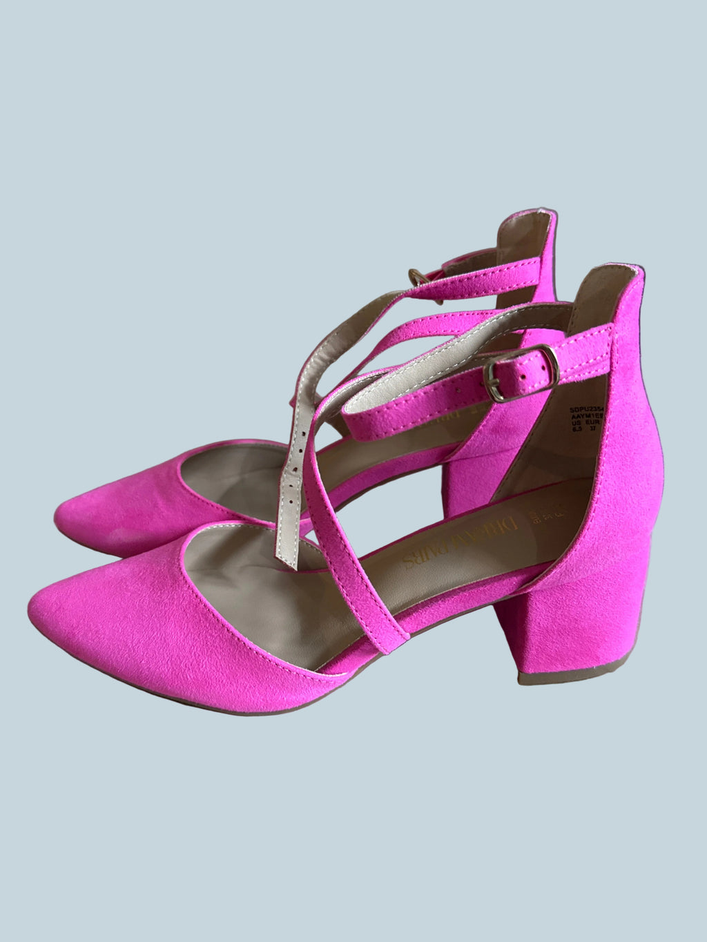 Dream Pairs Women Block Heeled Pump Shoe. Like New. Size 6.5