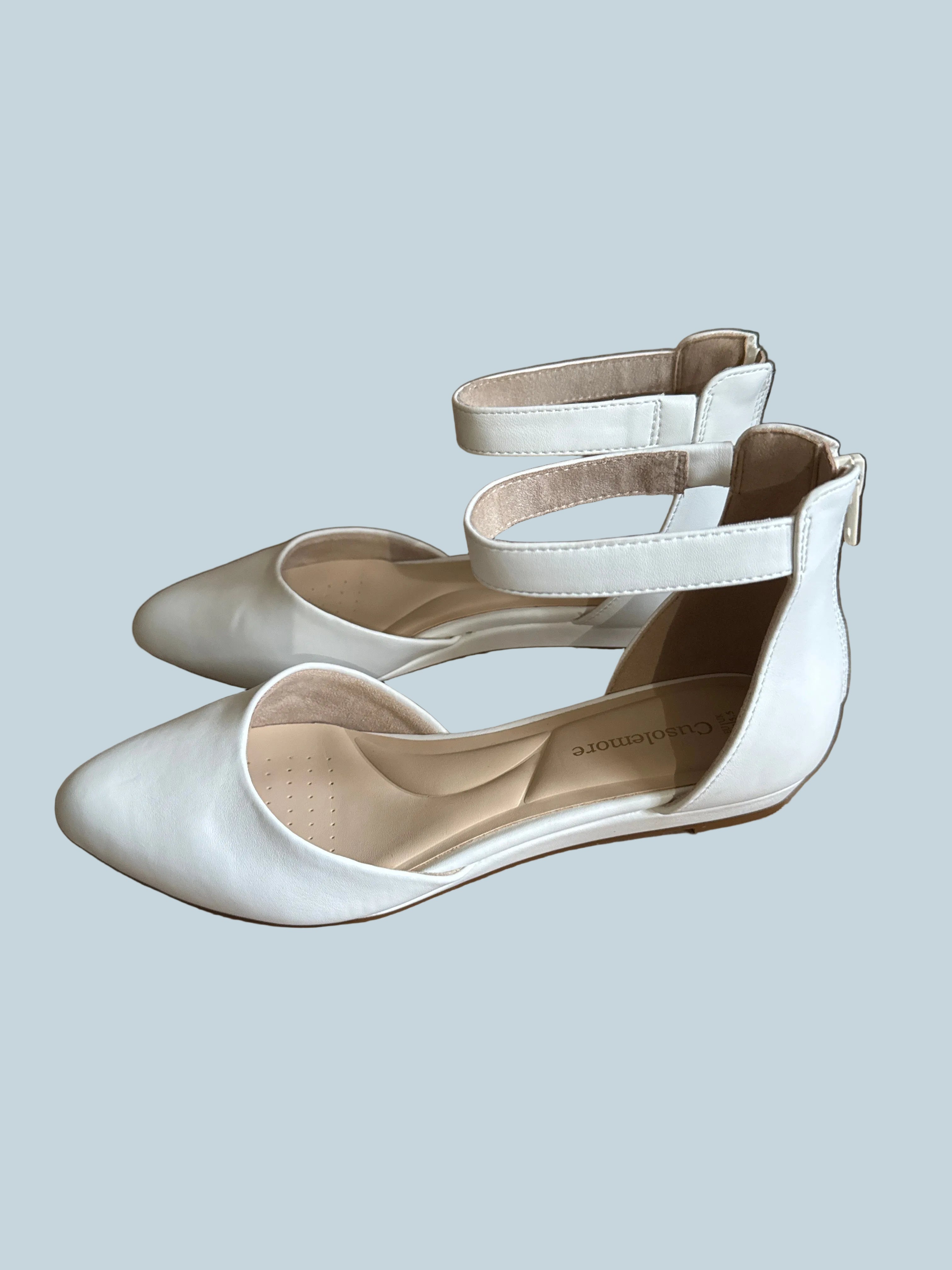 Women Ankle Strap Low Wedge Shoe Sandals. Like New. Size 7.5