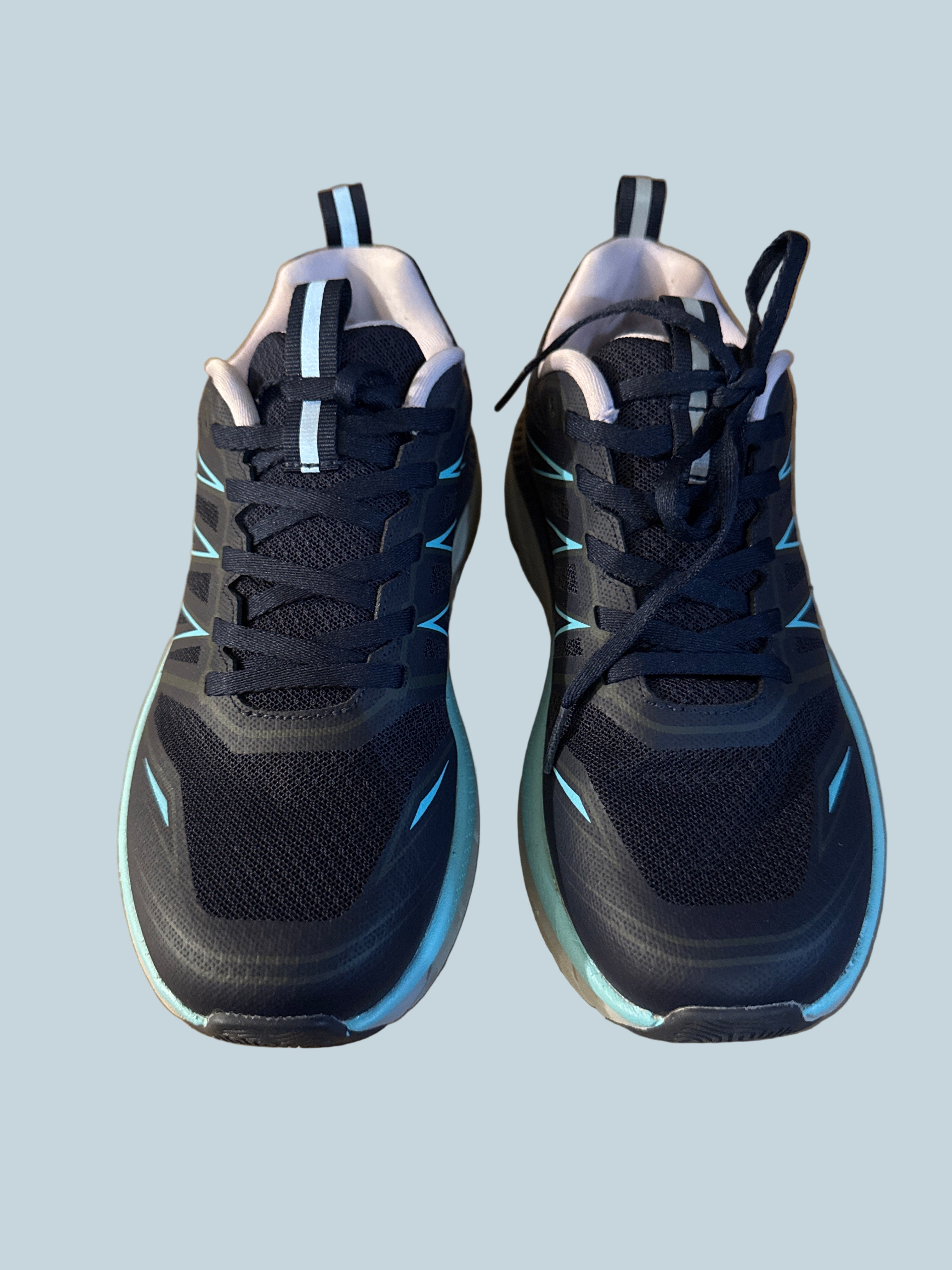 Nortiv8 Men Athletic Shoe. Like New. Size 7.5