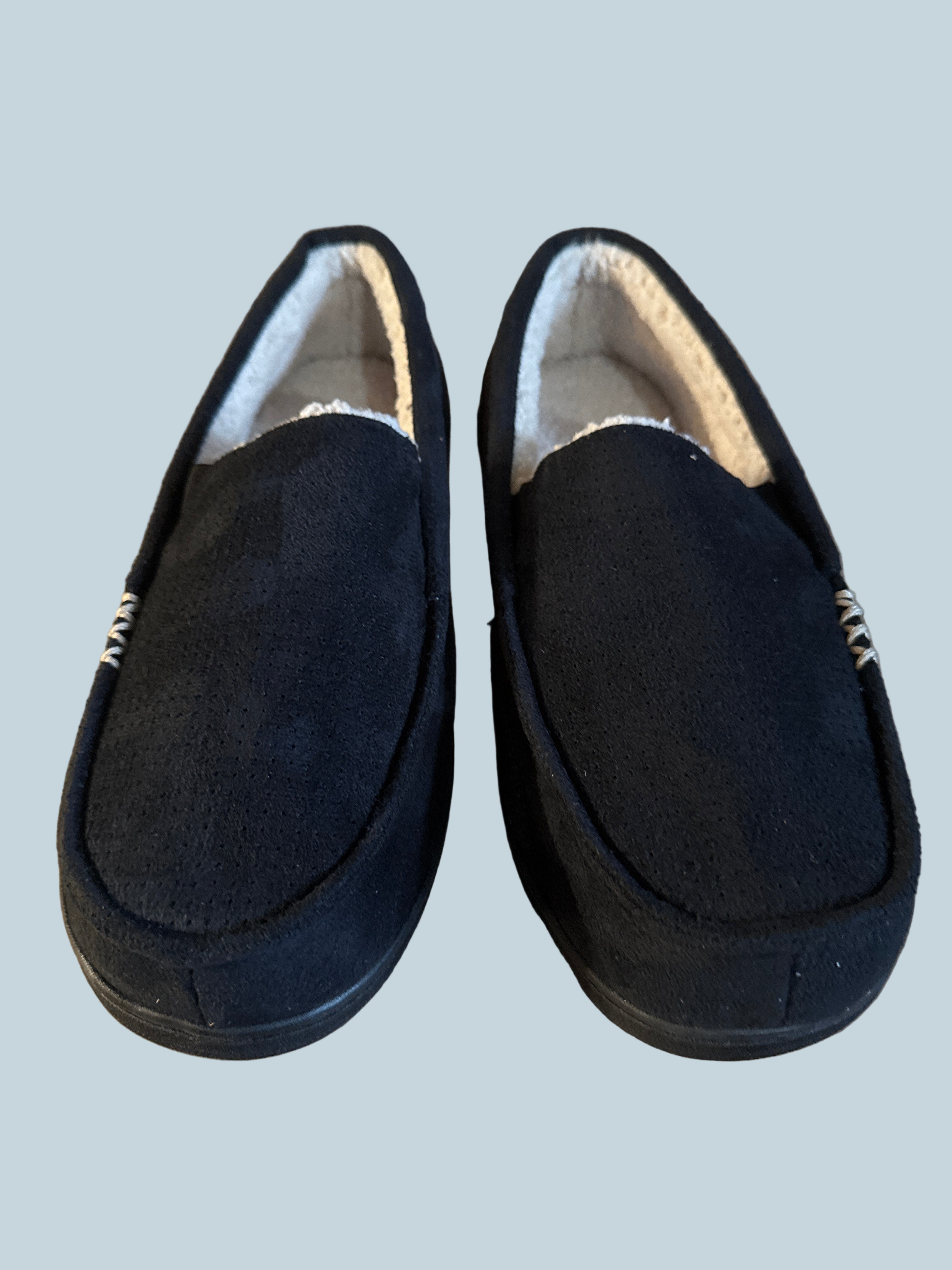 HomeTop Men Women Slip-on Slippers Shoe. Like New. Size 11