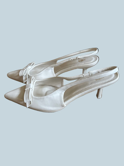 Zara Women Kitten Heeled Sandals. Secondhand. Size 37