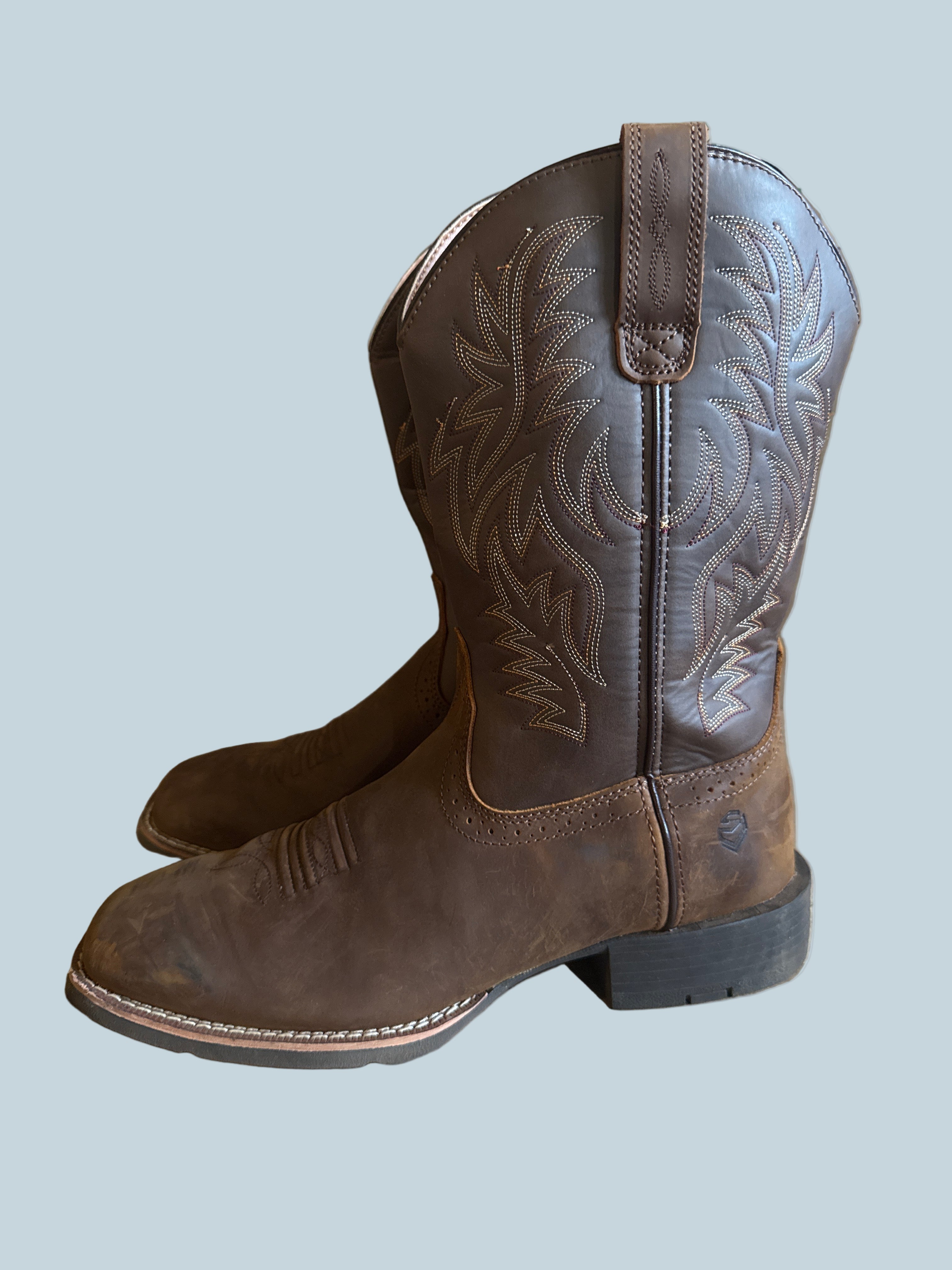 Men Mid Calf Men's cowboy boot. Like New. Size 11