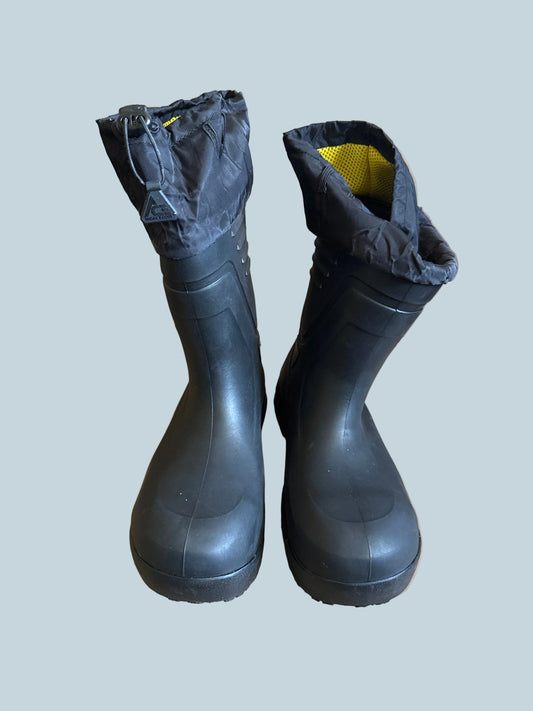 Men Women Work Shoe. Secondhand. Size 11