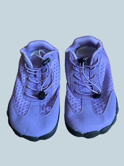Men Women Barefoot Lace Up Athletic Water Shoe. Like New. Size 38