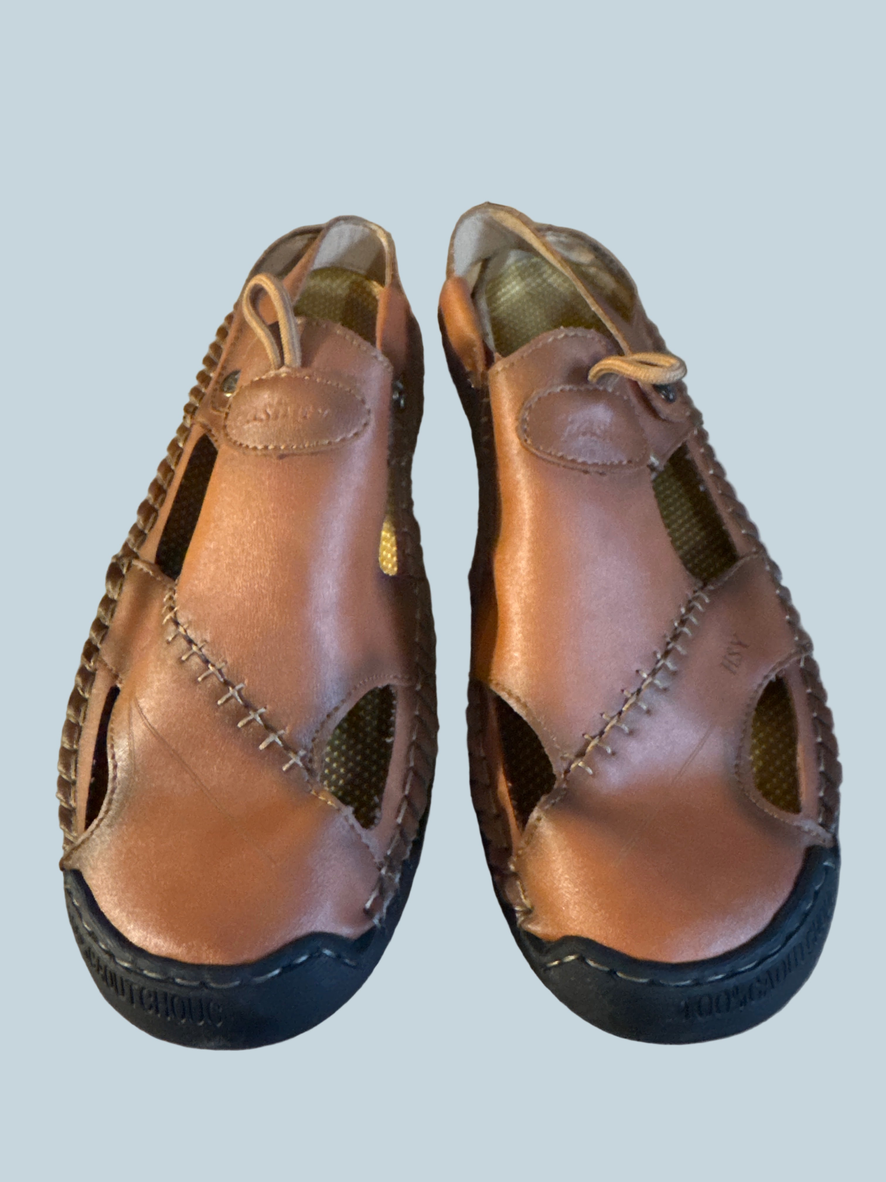 HSY Men Shoe Sandals. Like New. Size 45