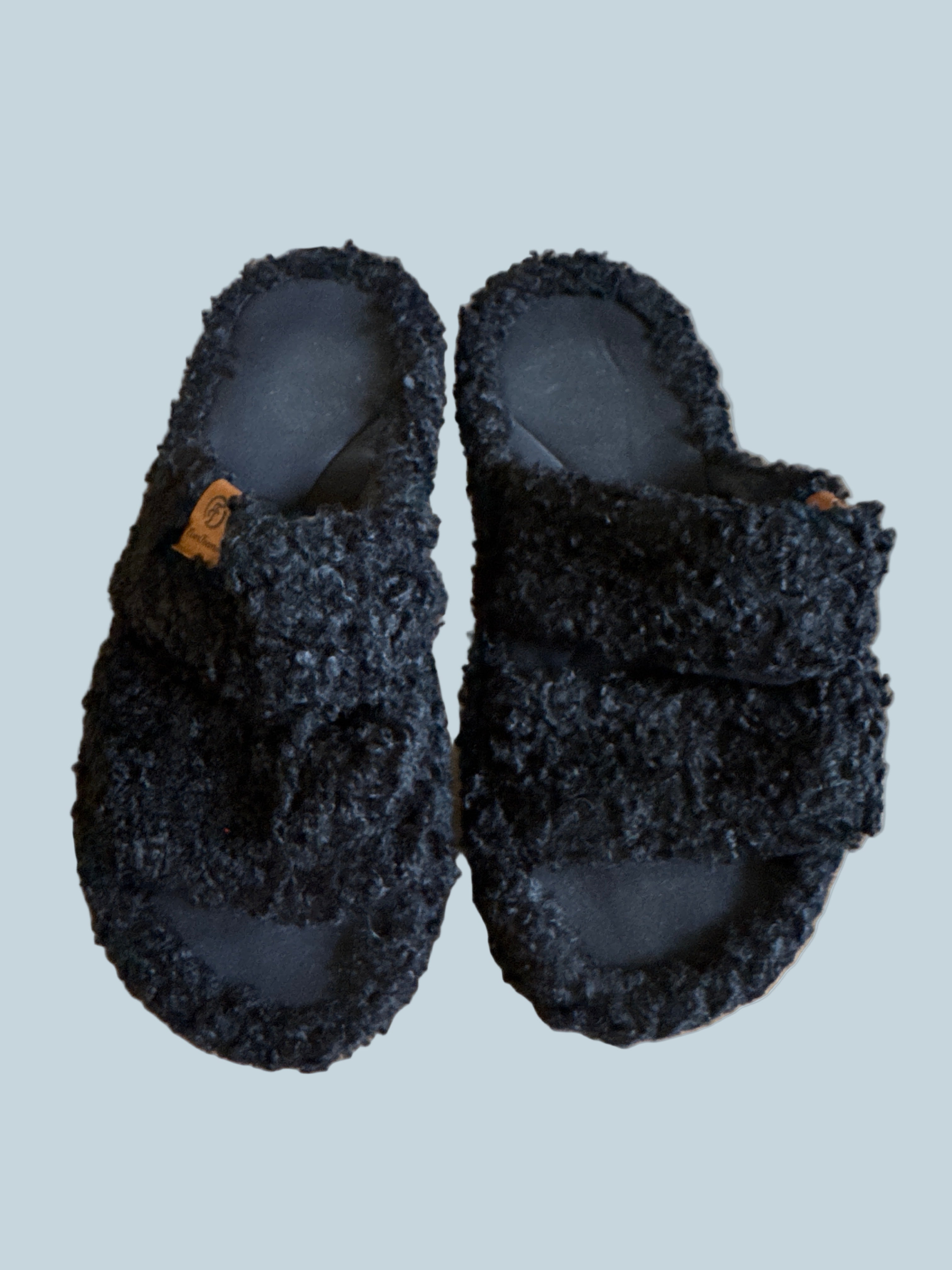 Evenfoams Women Slide Shoe Slippers. Secondhand. 7-8