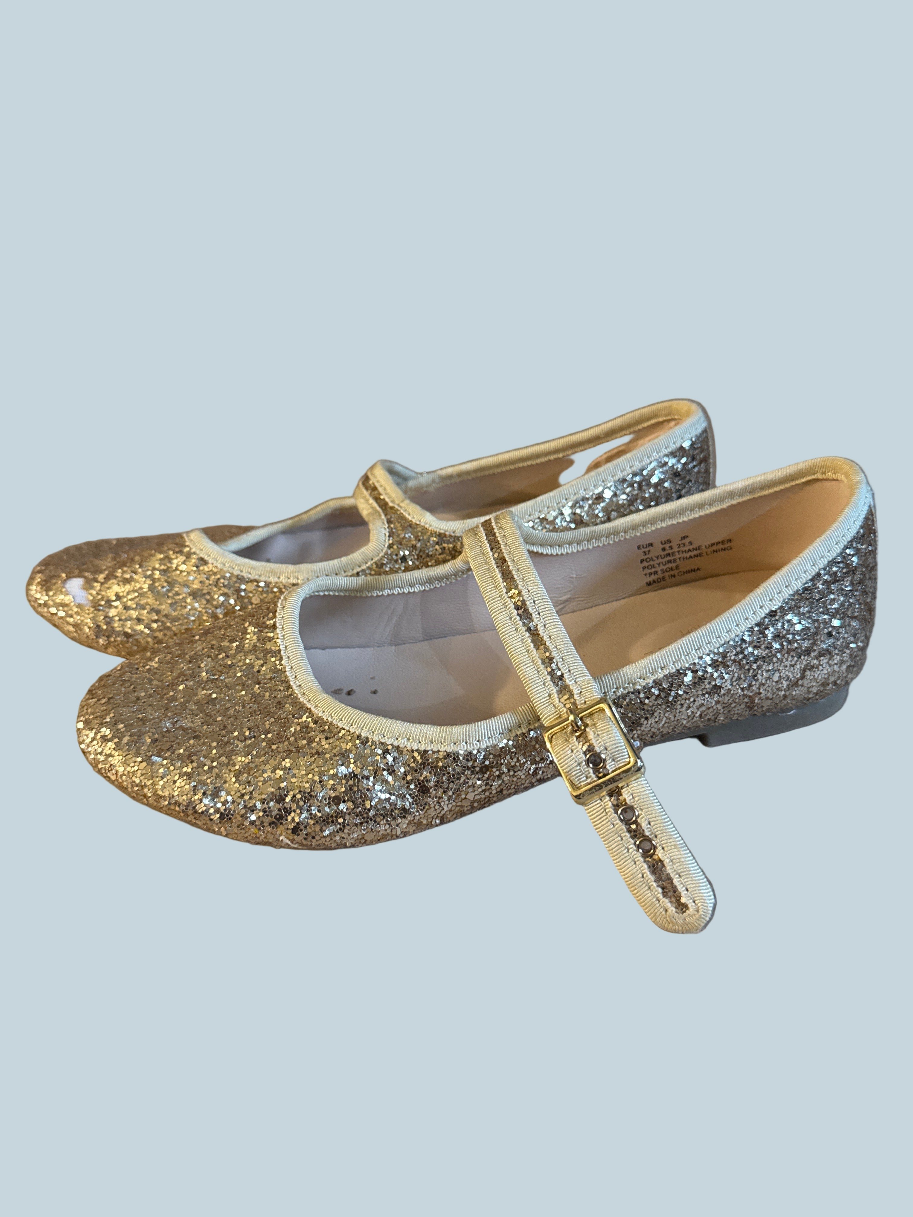 Kids Girls Glitter Ballet Flat Shoe. Secondhand. Size 37