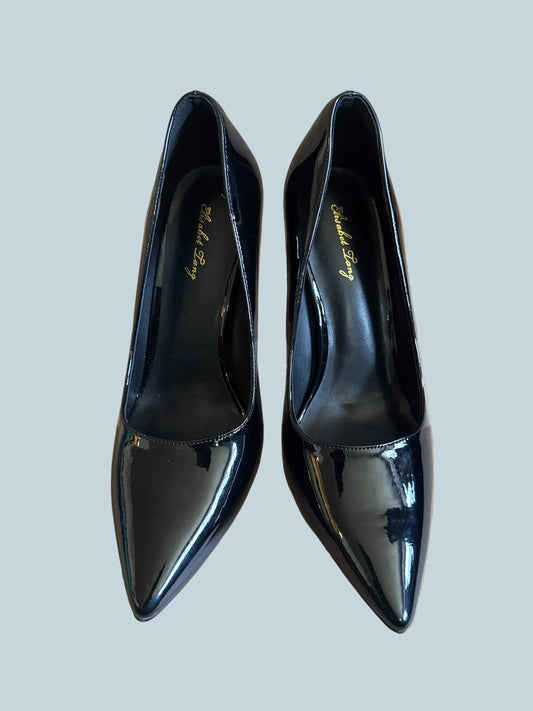 Elisabet Tang Women High Heeled Pump Shoe. Like New. Size 8