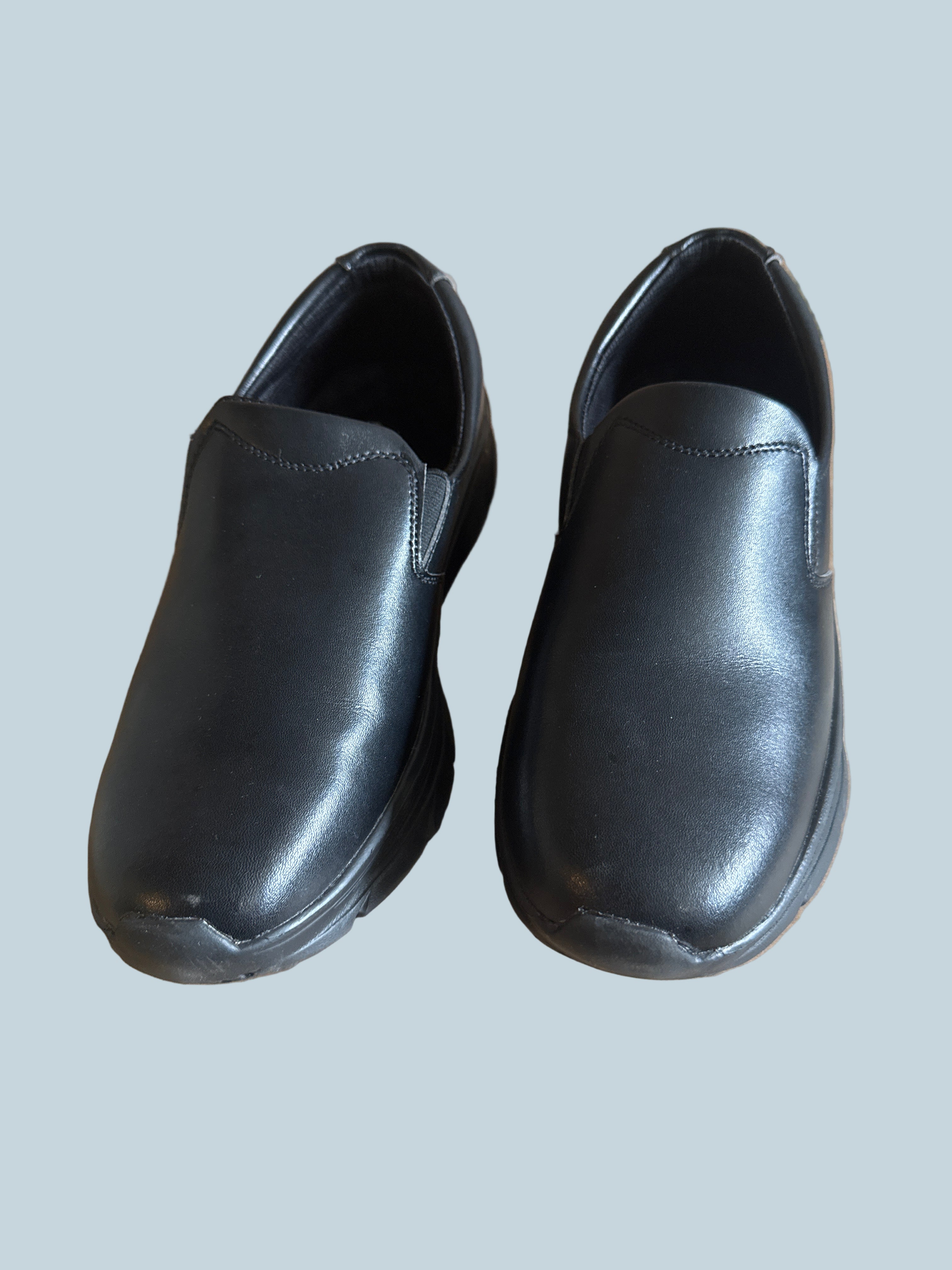 Hawkwell Bliss Style Men Walking Shoe. Like New. Size 7