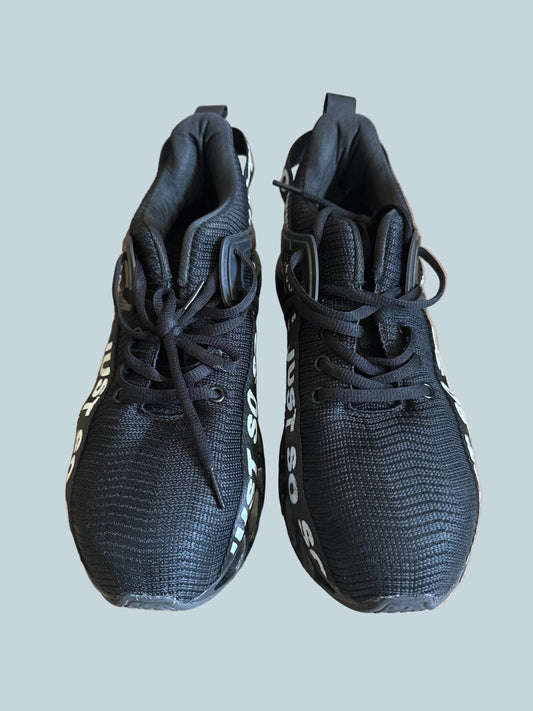 Just So So Men Women Safety Sneakers. Like New. Size 43