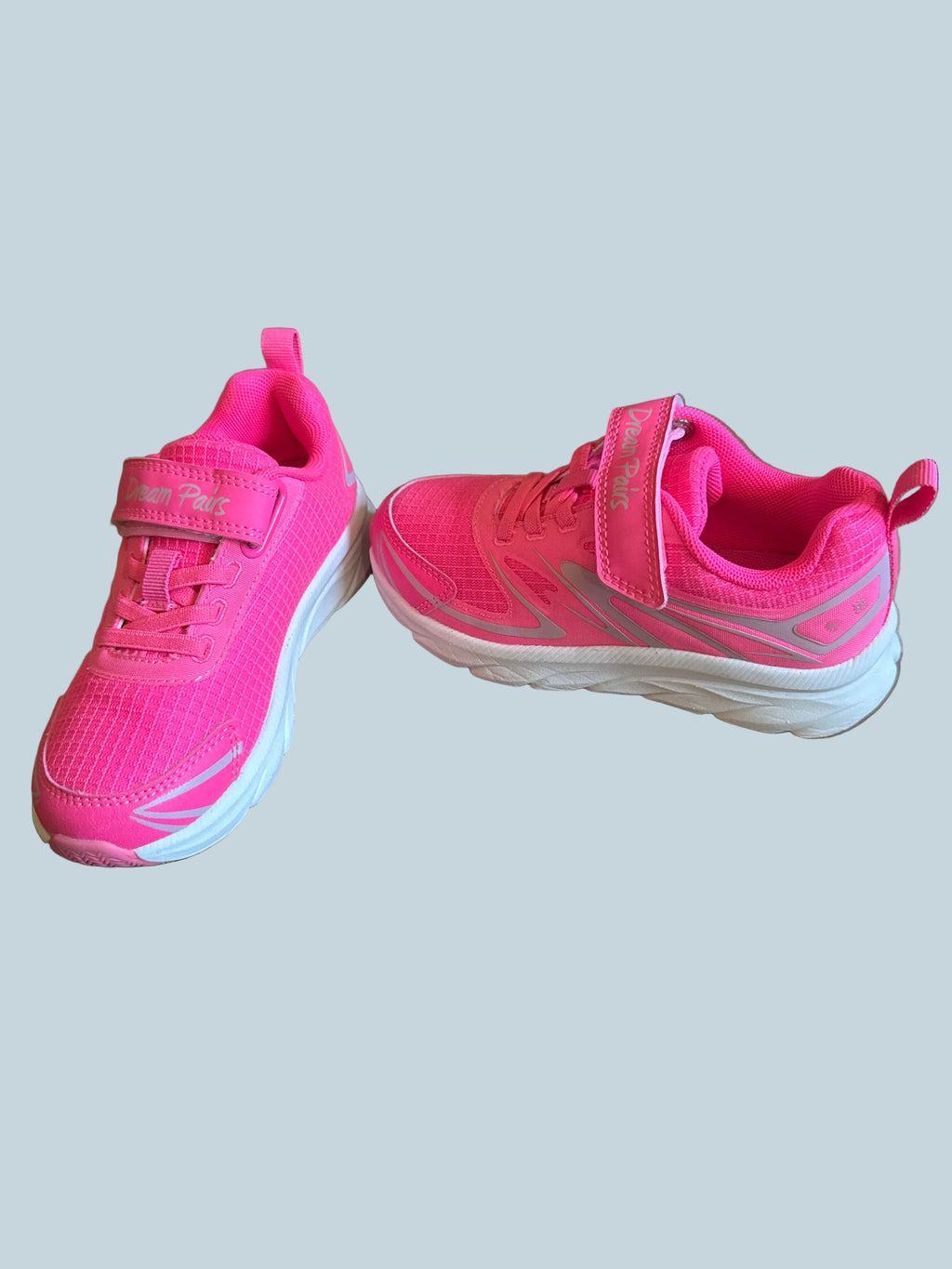 Dream Pairs Kids Girls Running shoe Sneaker. Like New. Kids Size 11