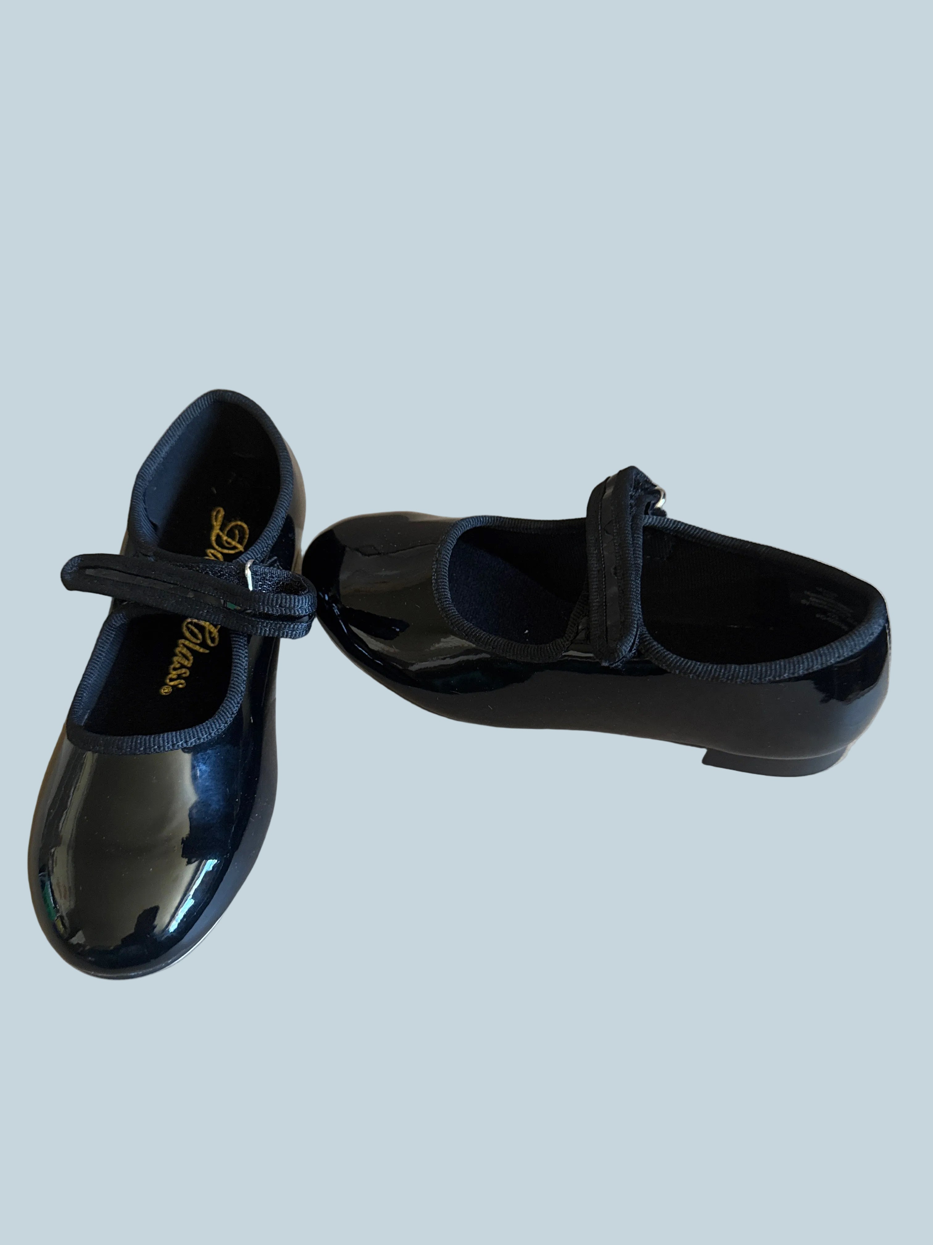 Kids Girls Dance Shoe. Like New. Kid Size 10.5