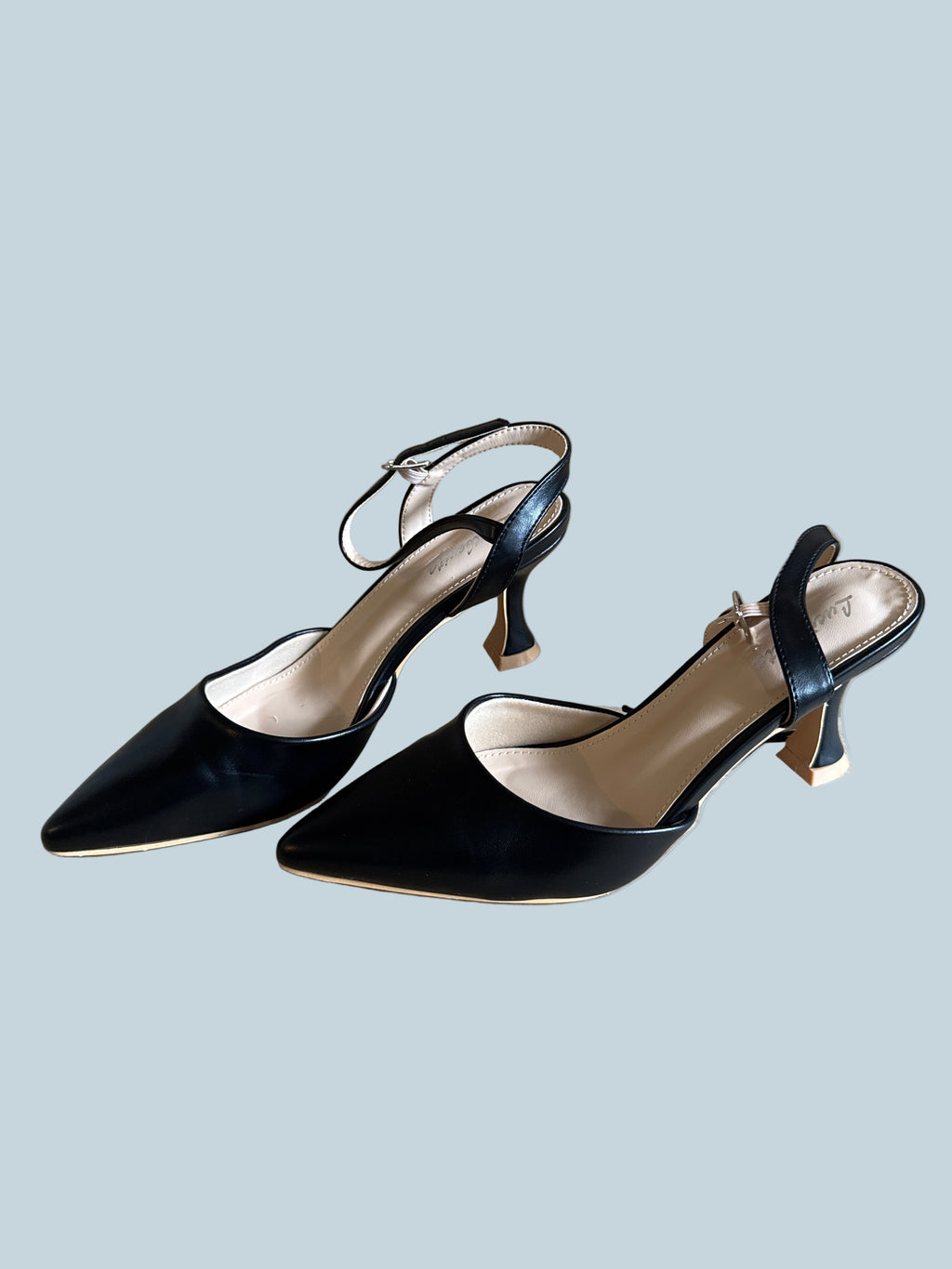 Lucibenita Women Kitten Heeled Pump Ankled Strap Shoe. Like New. Size 6.5