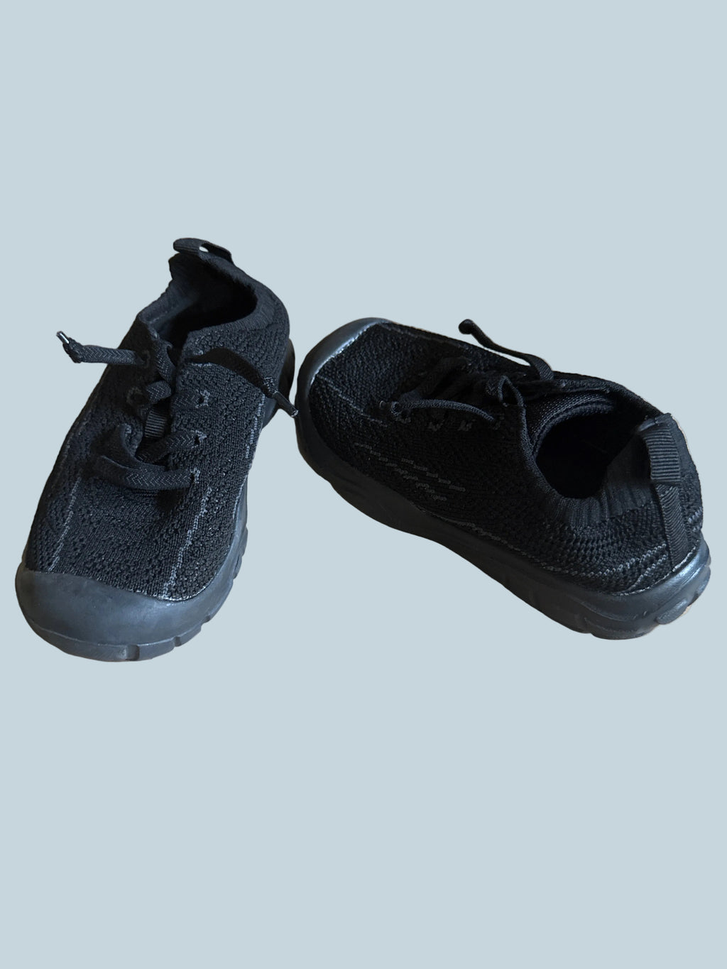 KidKid Boys Slip-on Shoe Flat. Like New. Toddler Size 9