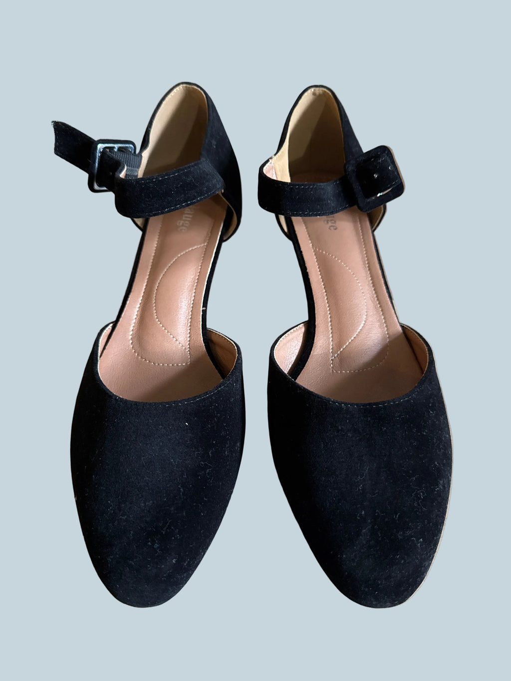 Enelauge Women Block Heeled Pump Shoe. Secondhand. Size 46