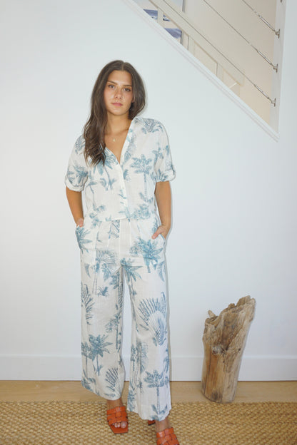 Cali Cropped Shirt in Faded Teal Palms