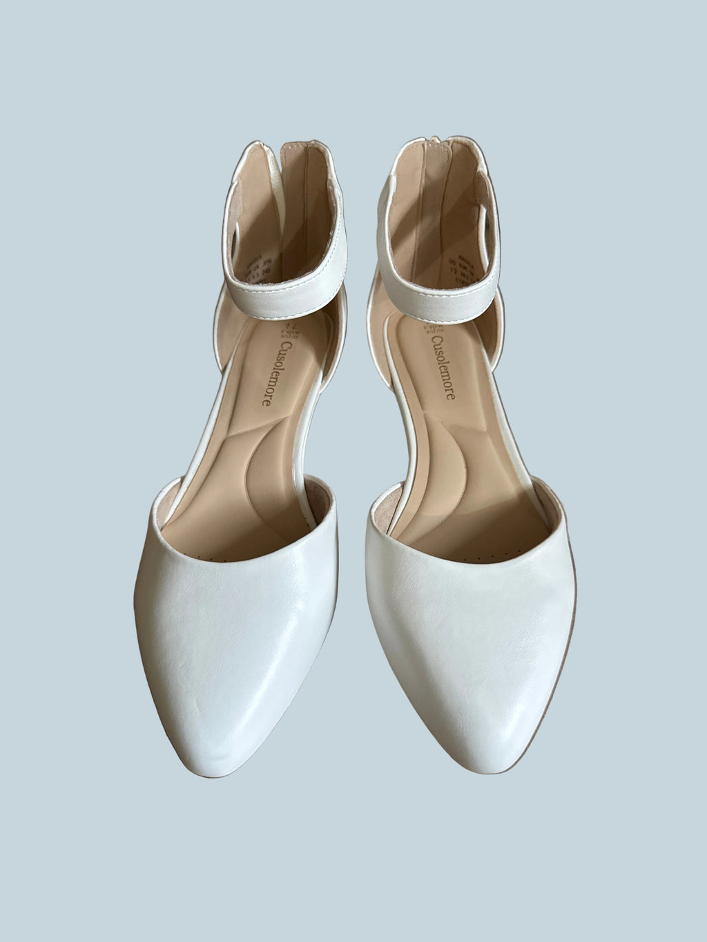 Women Ankle Strap Low Wedge Shoe Sandals. Like New. Size 7.5