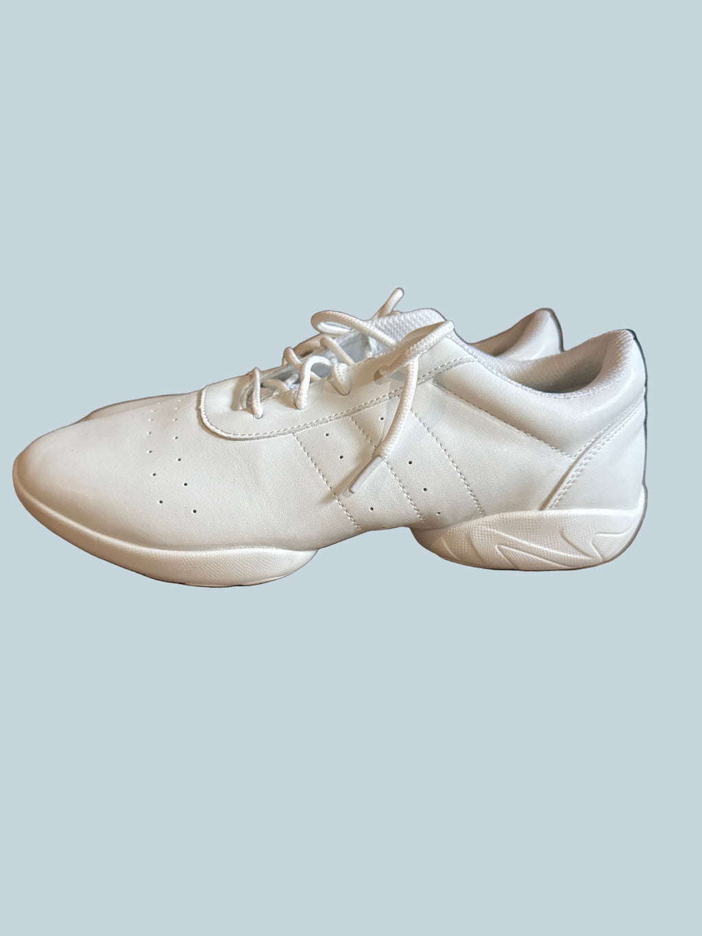 Women Dance Shoe. Like New. Size 8