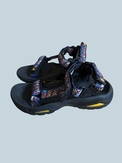 Carmel Crown Men Women Hiking Shoe Sandals. Like New. Men Size 6