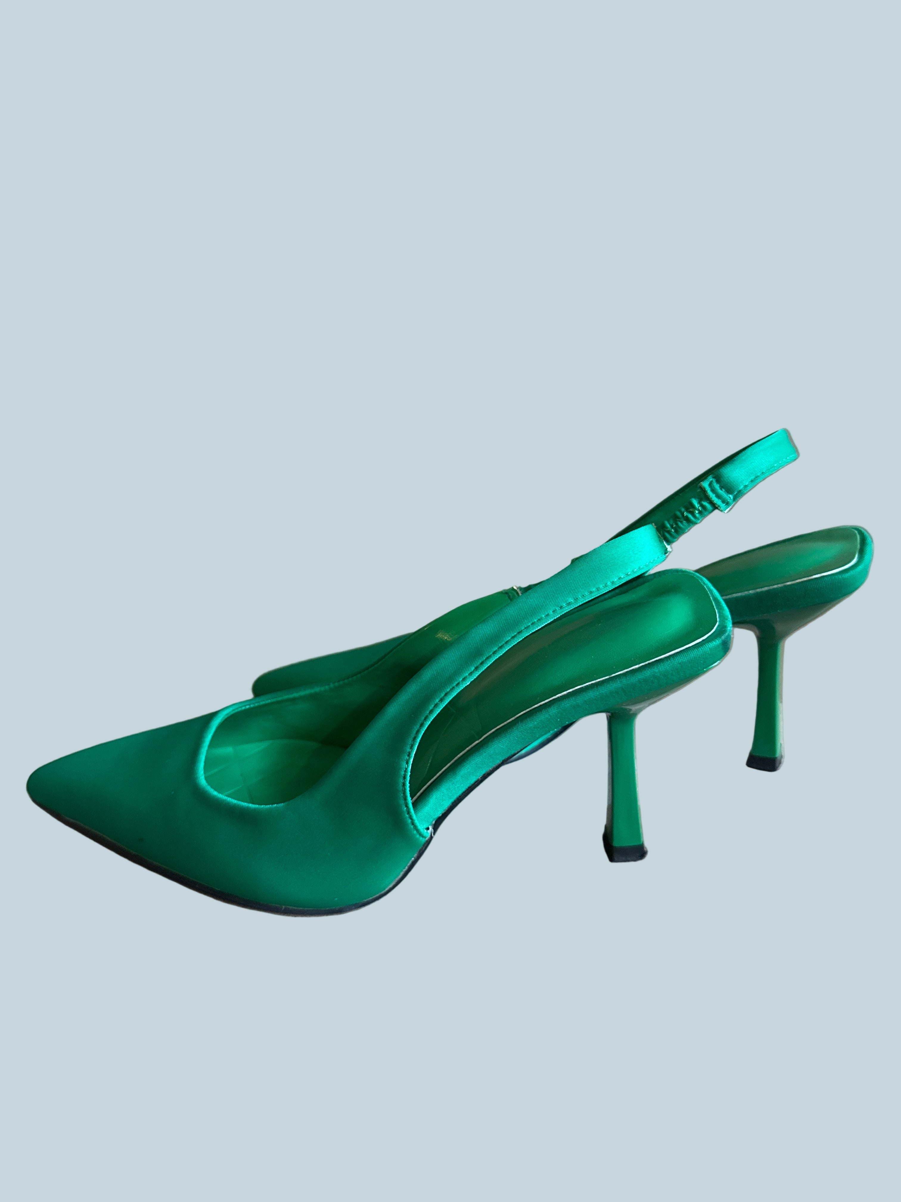 Women Heeled Slingback Pump Shoe. Secondhand. Size 38