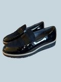 Dream Pairs Women Dress Shoe Flat. Like New. Size 9