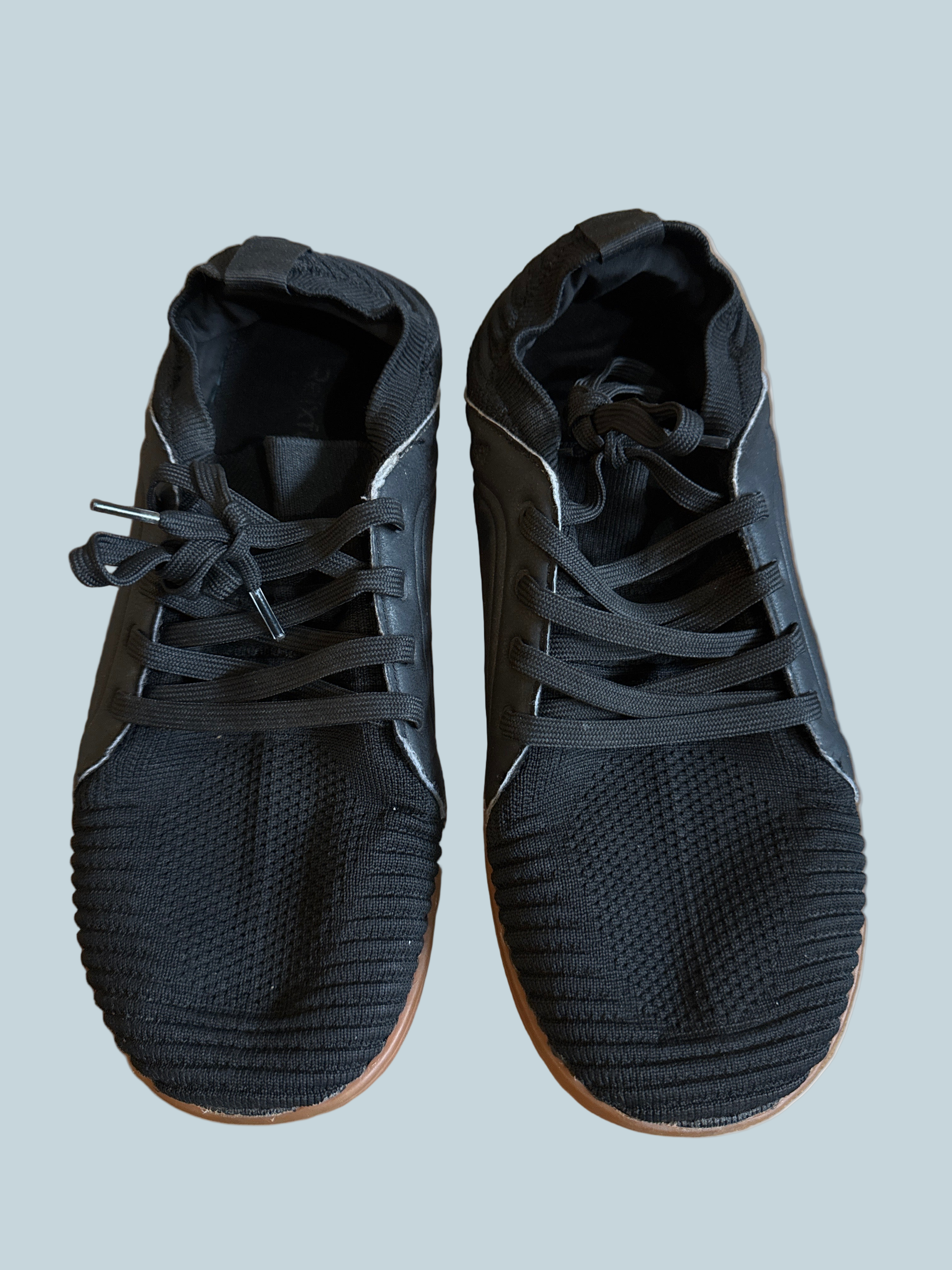 Reixfeet Barefoot Men Walking Shoe Sneakers. Second hand. Size 44