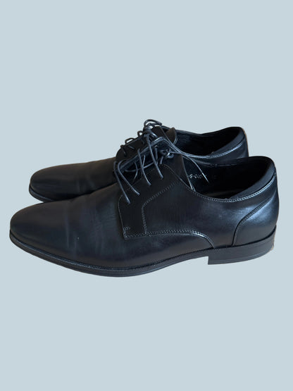 Decarsdz Men Dress Shoe. Like New. Size 12