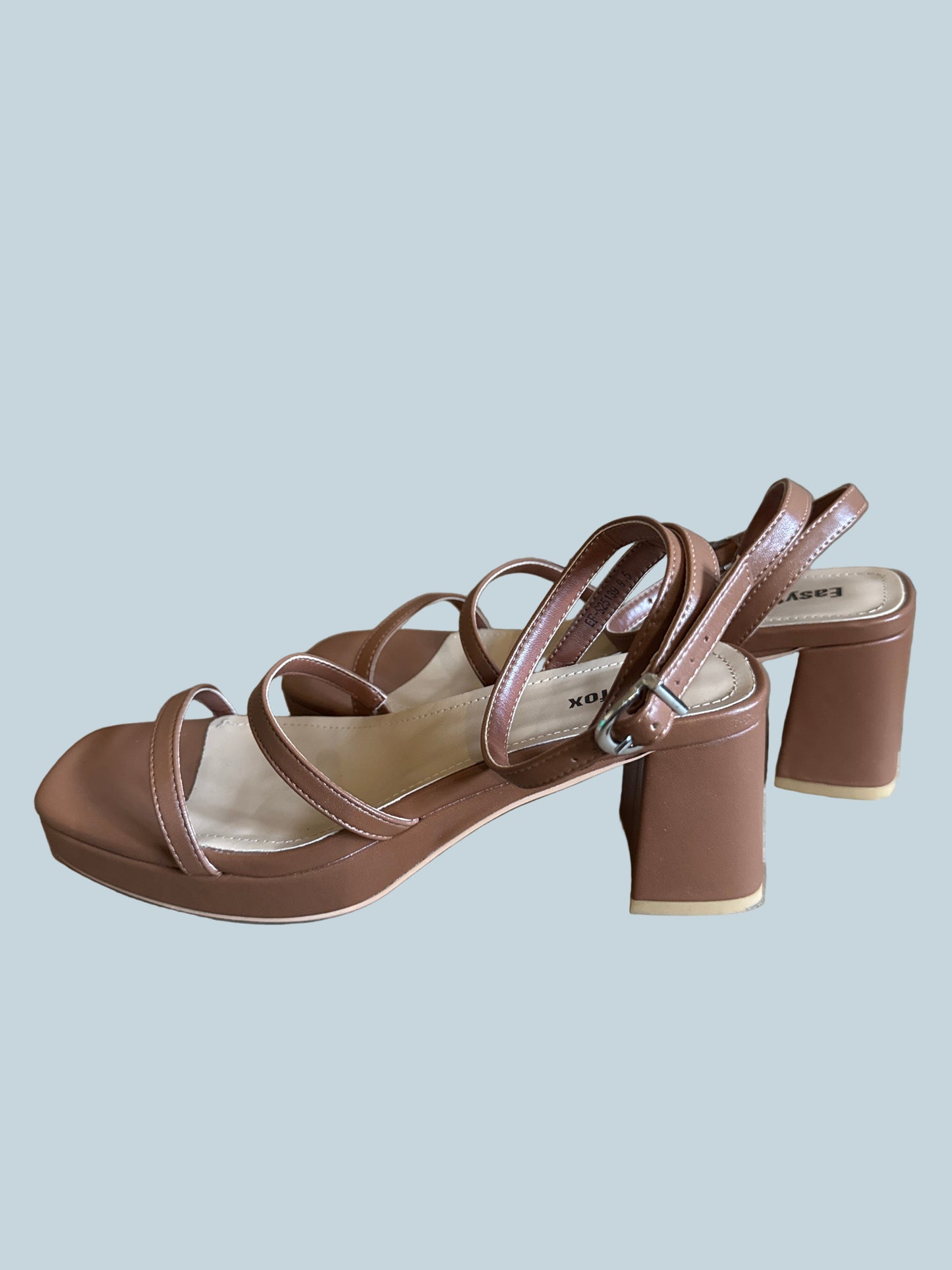 Easyfox Women Heeled Shoe Sandals. Like New. Size 9.5