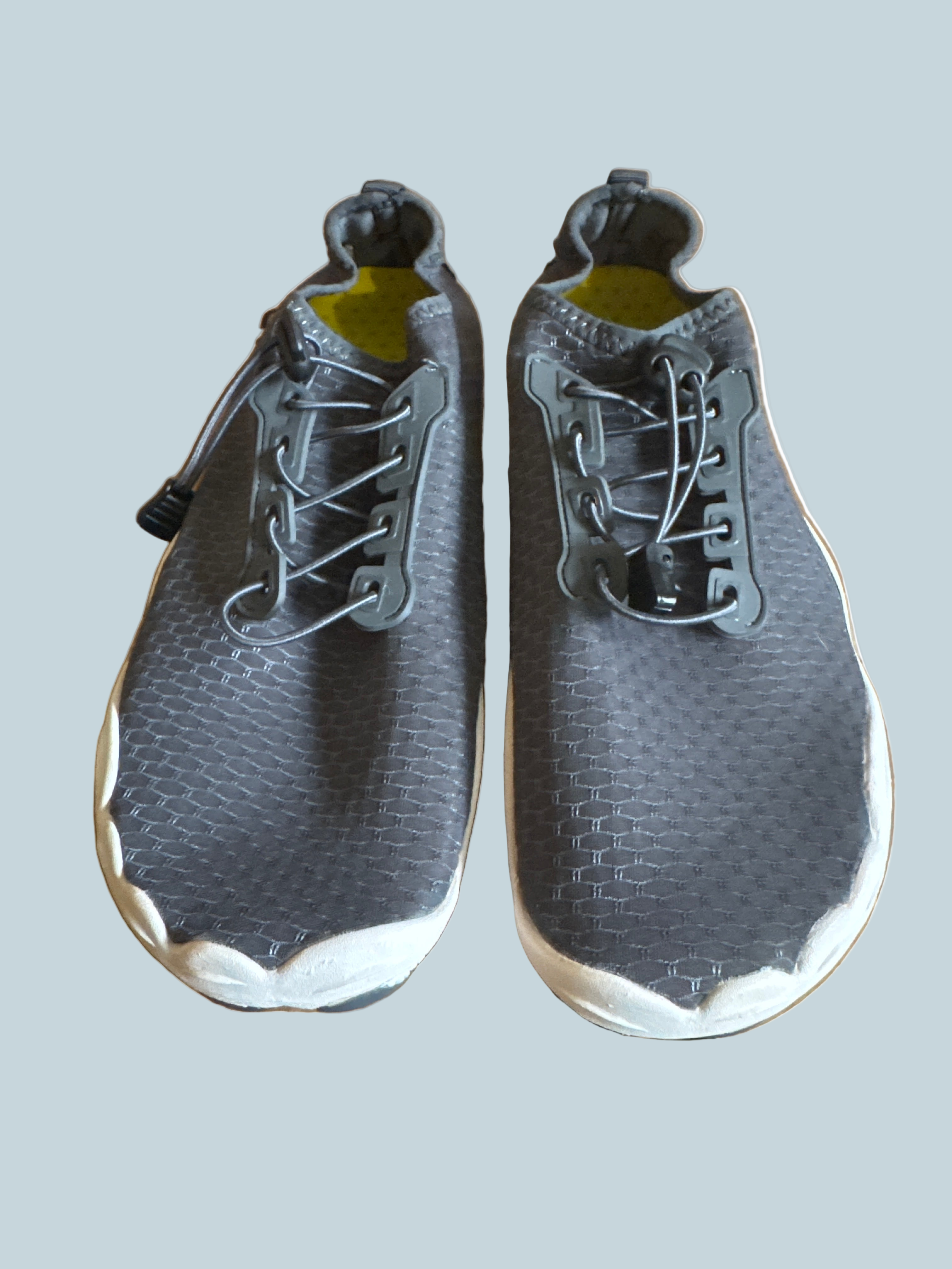 Men Women Water Shoe. Like New. Size 46