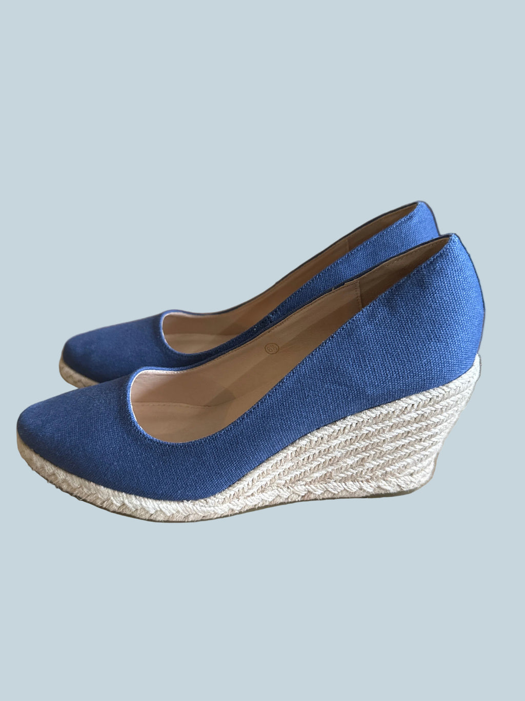 Ruanyu Women Espadrille Wedge Canvas. Like New. Size 9.5