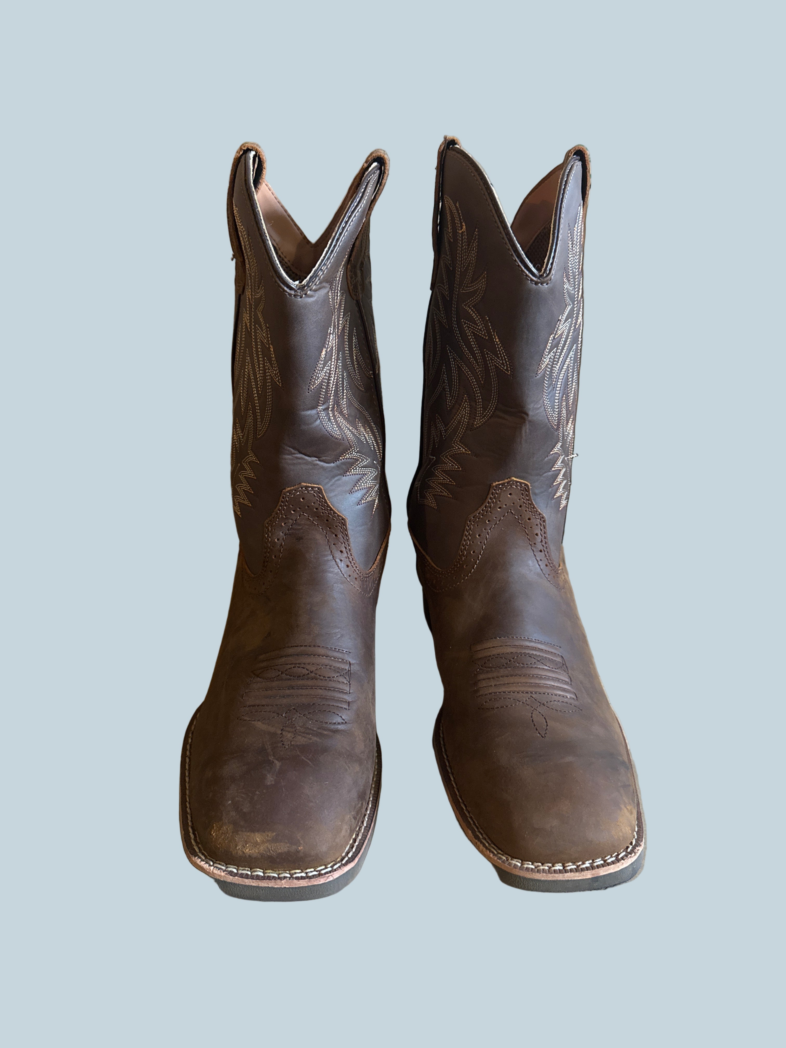 Men Mid Calf Men's cowboy boot. Like New. Size 11