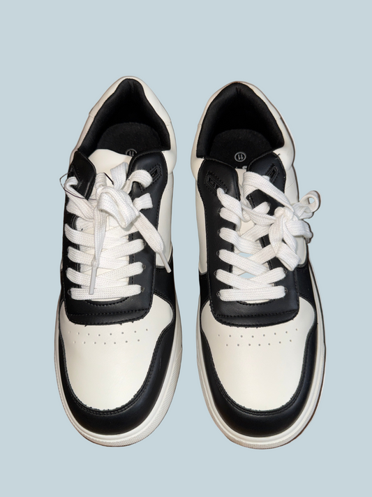 Bepose Men Women Casual Walking Shoe Sneakers. Like New. Size 11