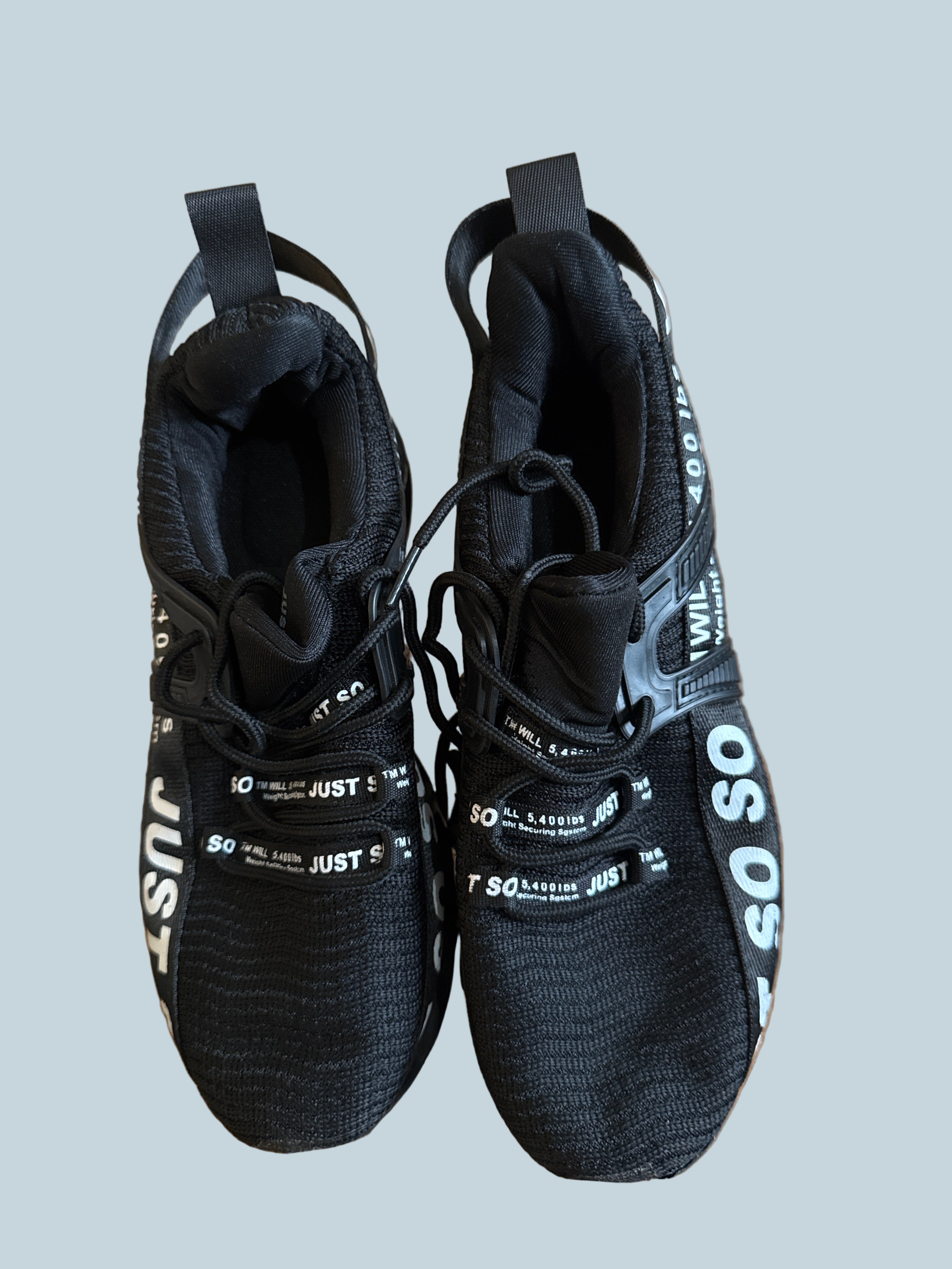 Just so so. Men Women Safety Shoe Sneakers. Like . Size 7