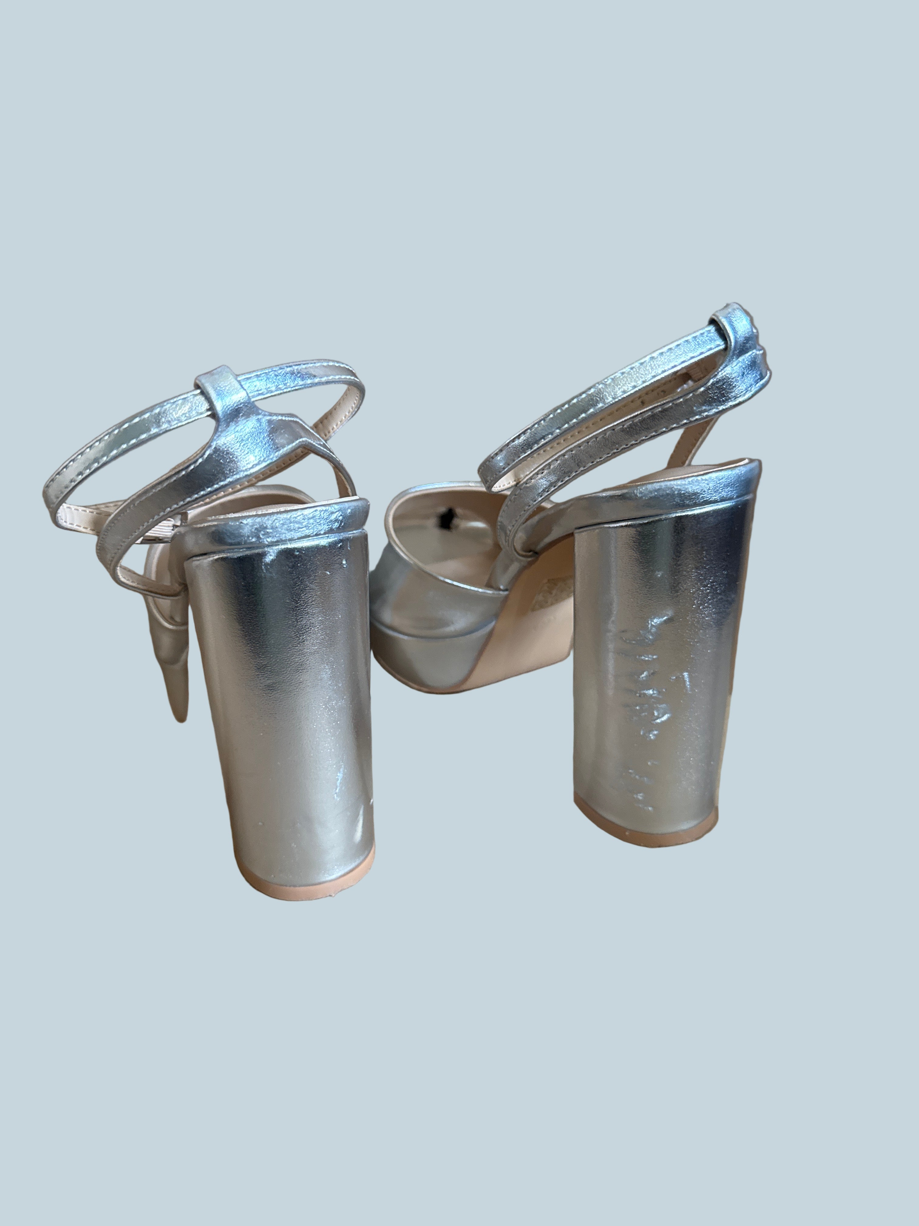 (Copy) Elisabet Tang. Secondhand. Size 8